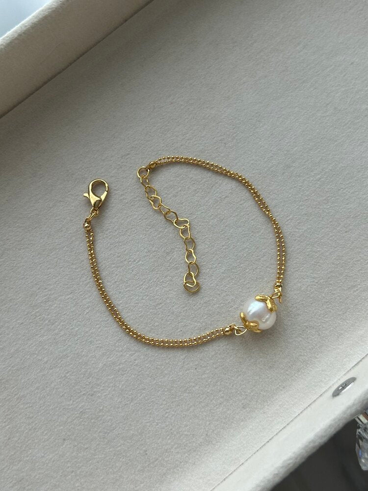 İnci Charm Çift Zincir Bileklik