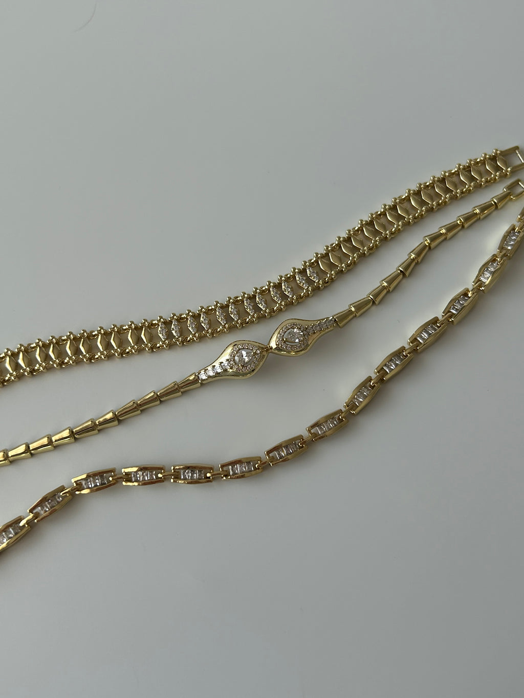 Xuping Sıralı Zirkon Taş Bileklik