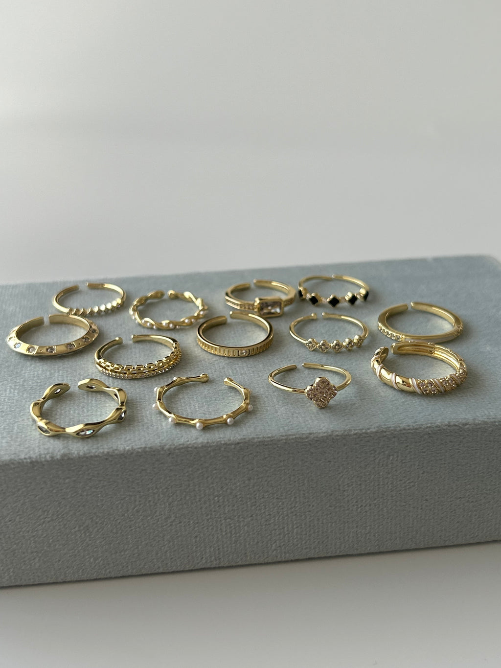 Minimal Baget Taş Yüzük