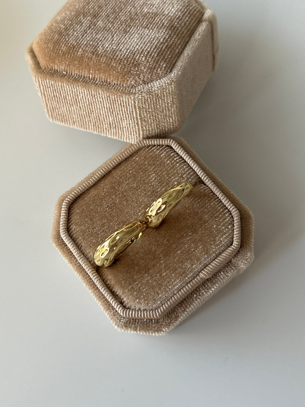 Xuping Desenli Küpe