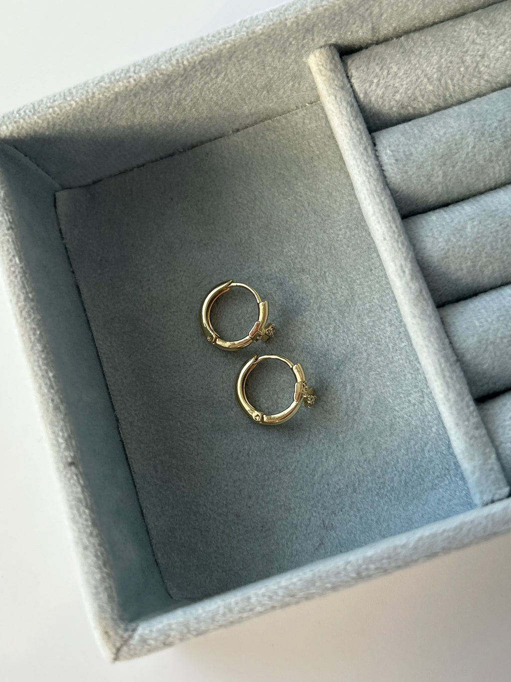 Zirkon Kurdela Küpe