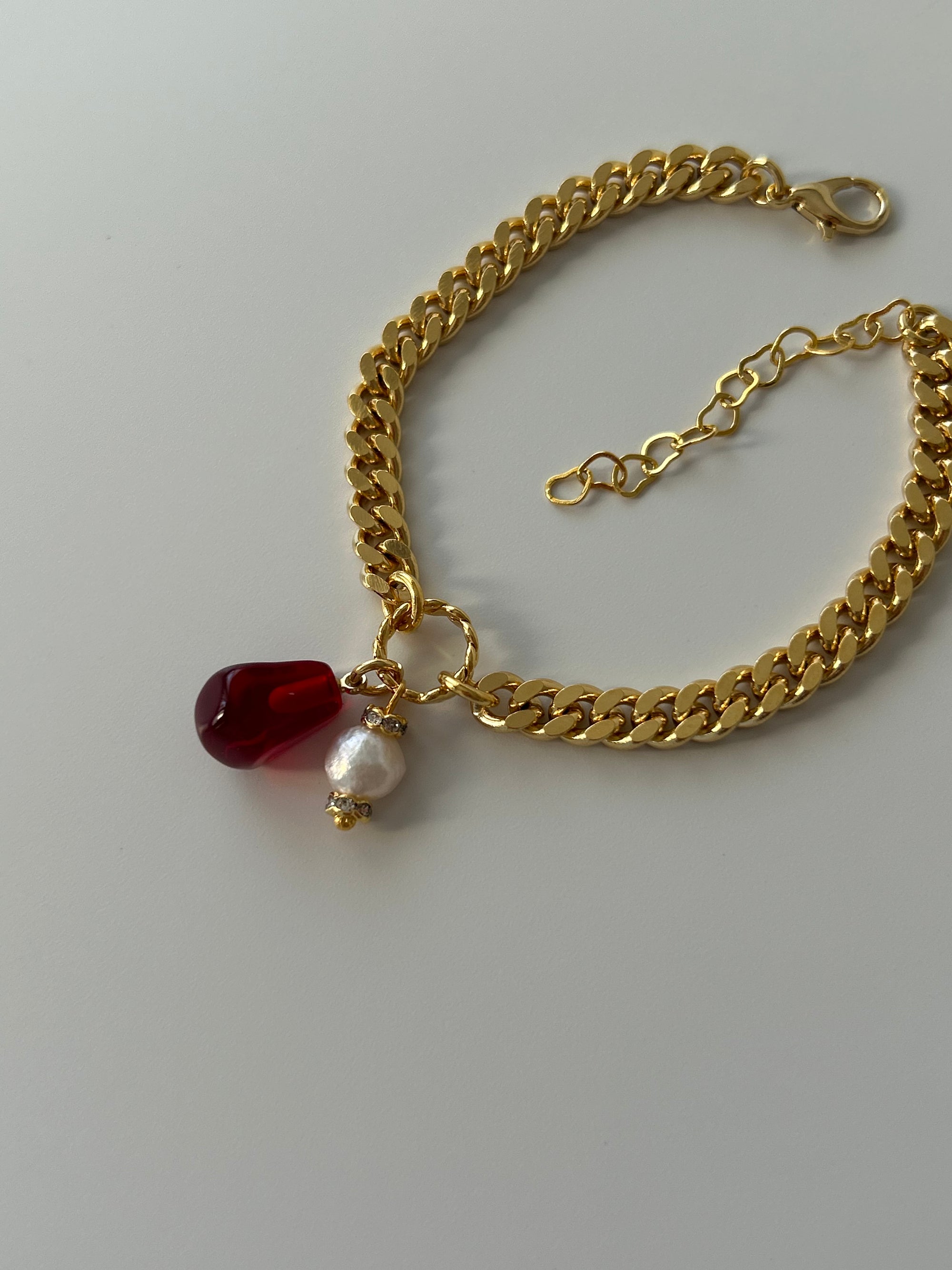 Nar Tanesi/İnci Charm Zincir Bileklik