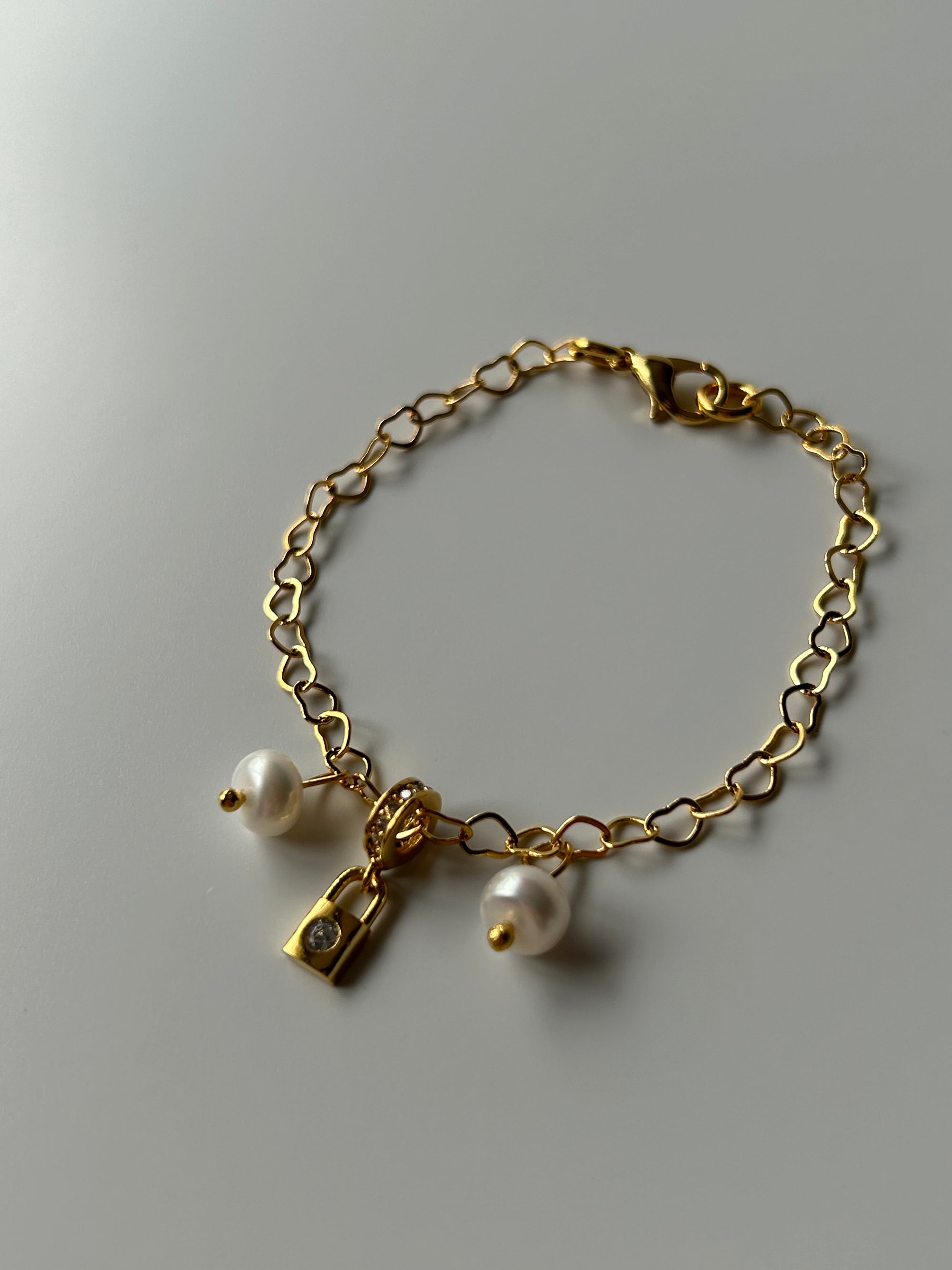 Zirkon Kilit/İnci Charm Kalp Zincir Bileklik