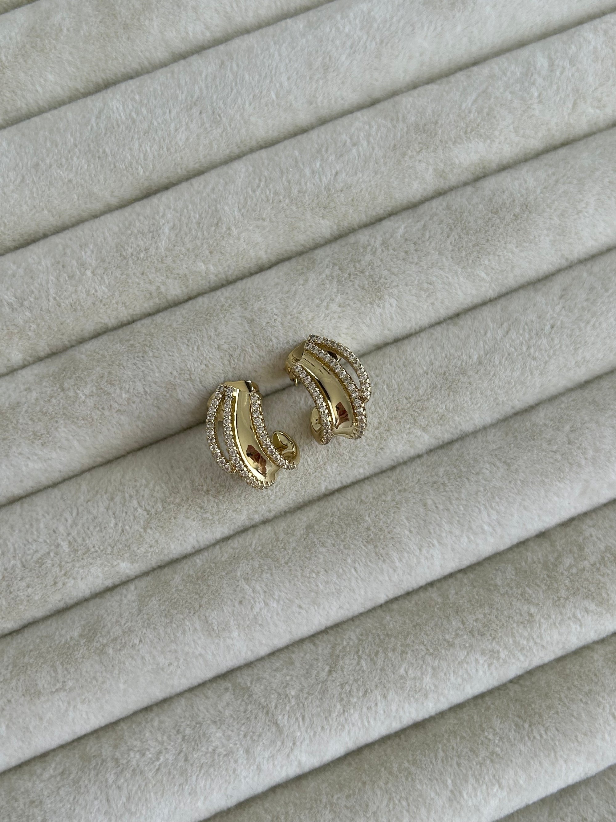 Xuping Zirkon Taş Küpe