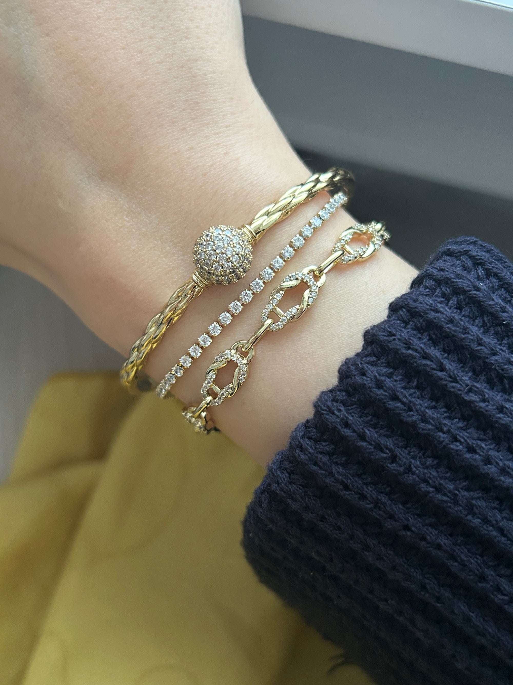 Xuping Taşlı Dorika Bilezik