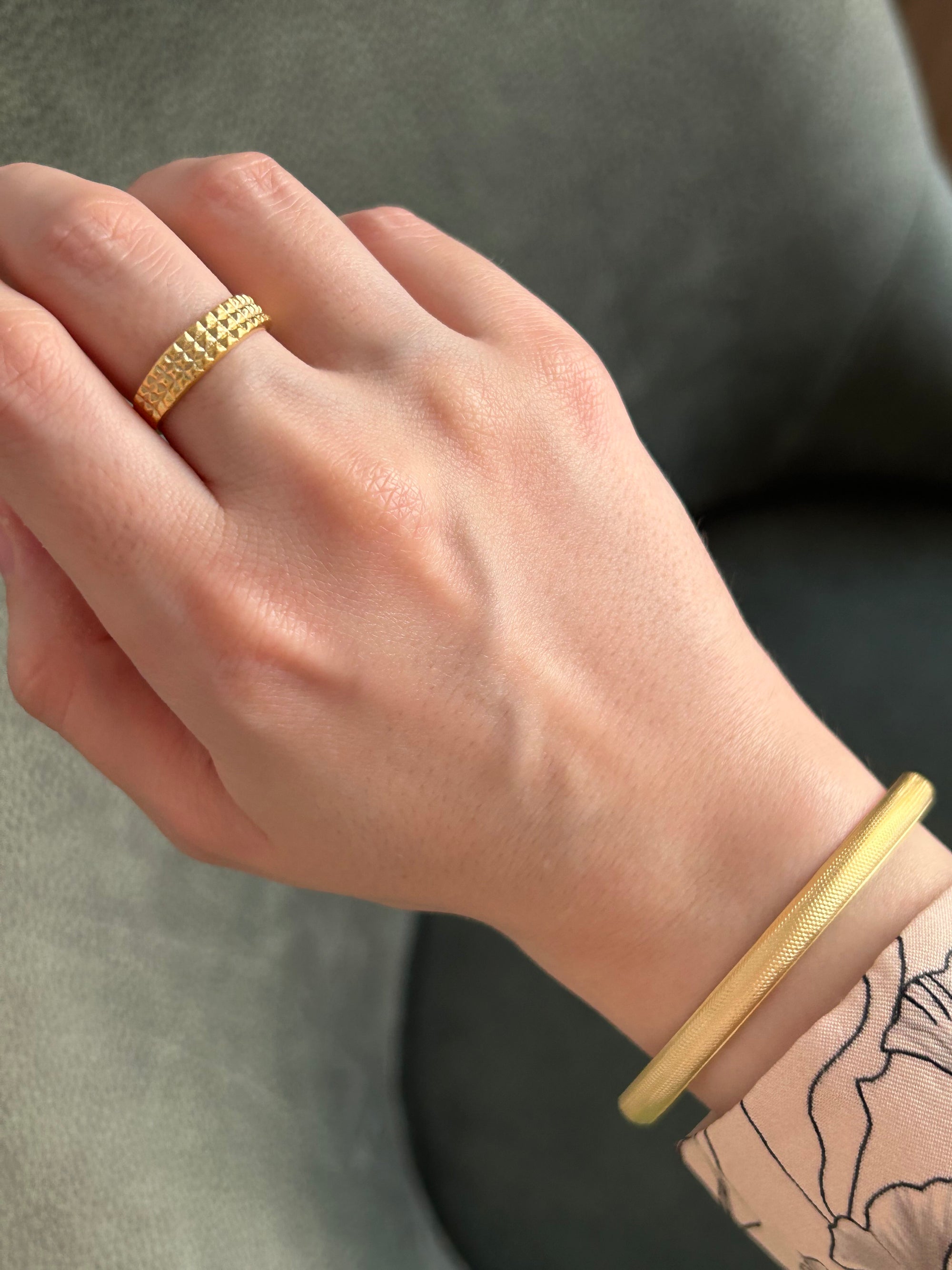 İnci Charm Bilezik