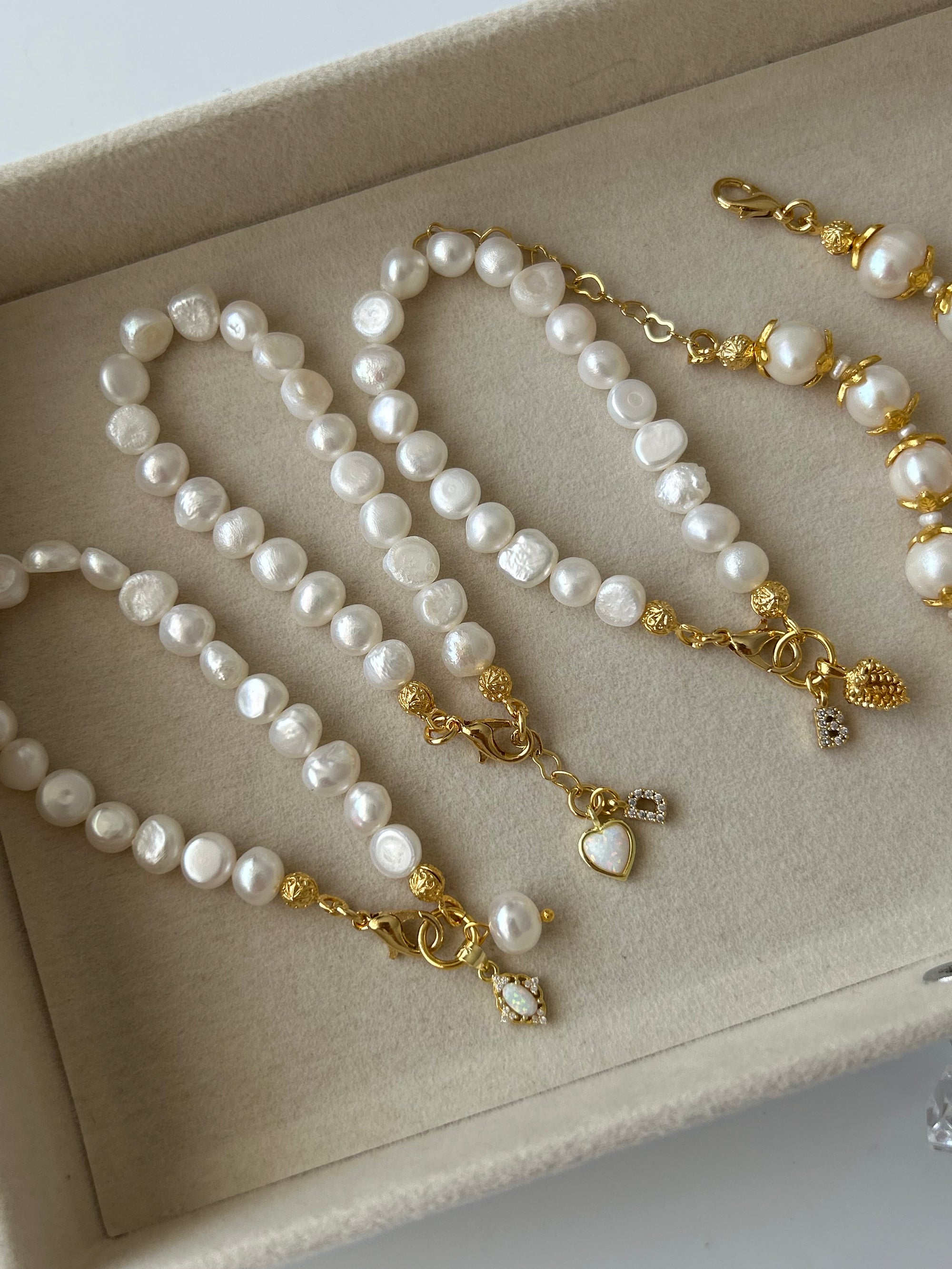 925 Ayar Gümüş Opal Doğaltaş Kalp Charm İnci Bileklik