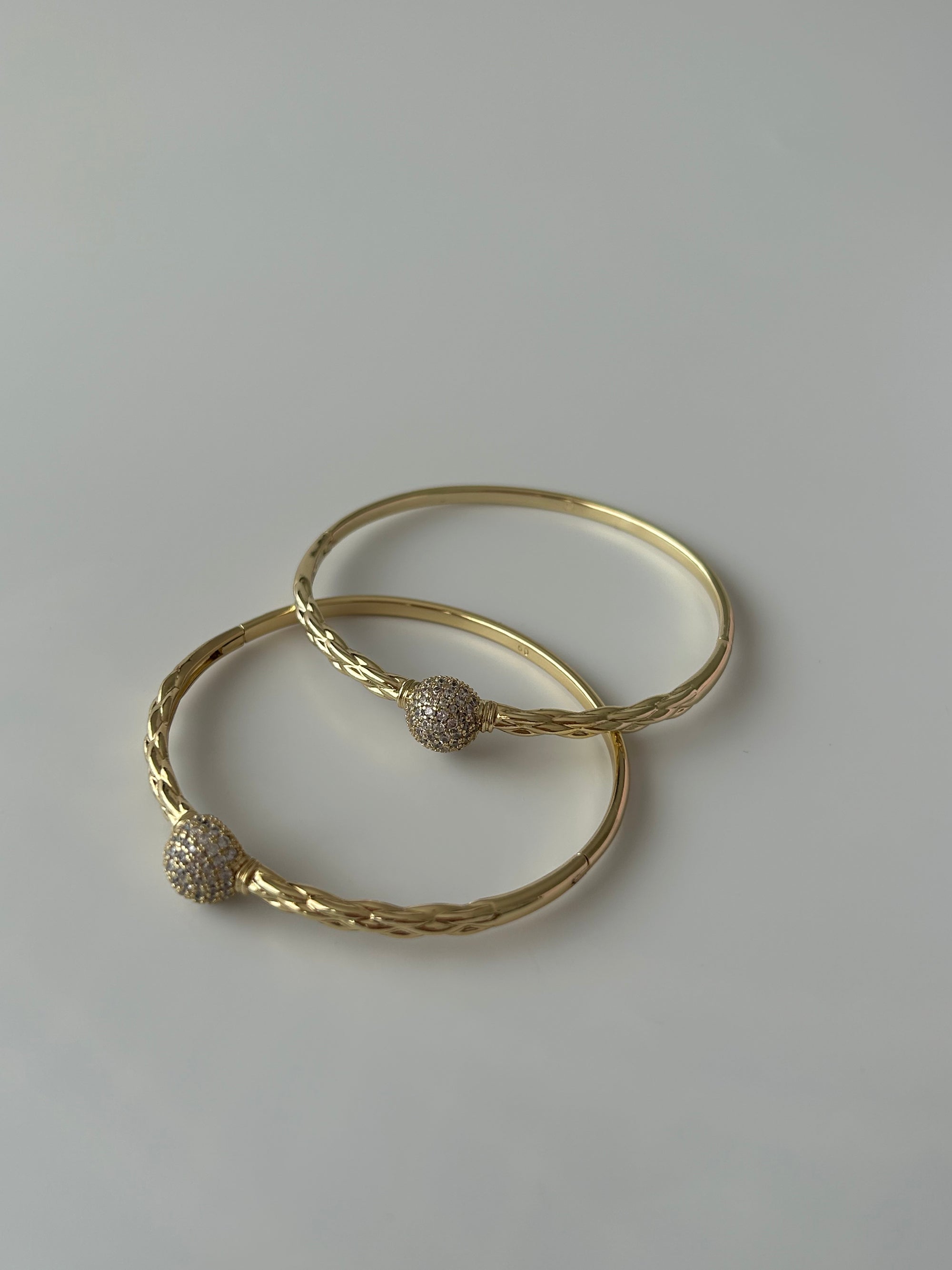 Xuping Taşlı Dorika Bilezik