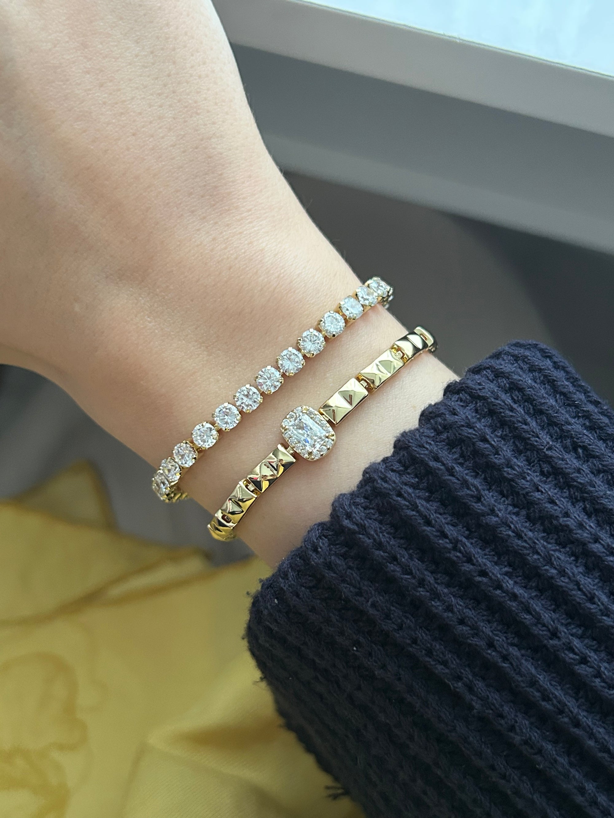 Xuping Baget Taş Bileklik