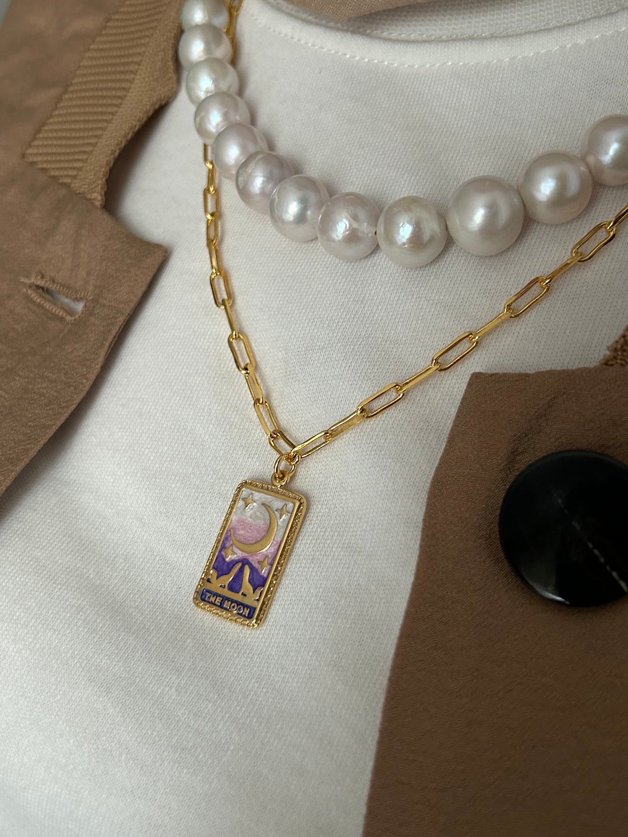 The Moon Charm Zincir Kolye