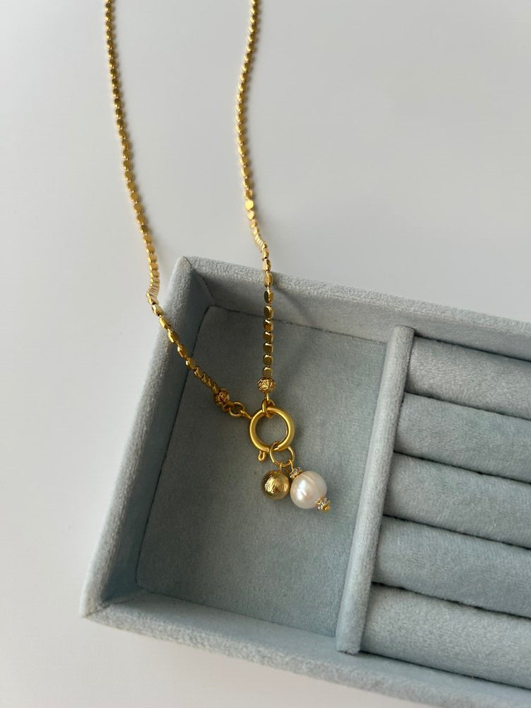 Antik Dorika/İnci Charm Zincir Kolye