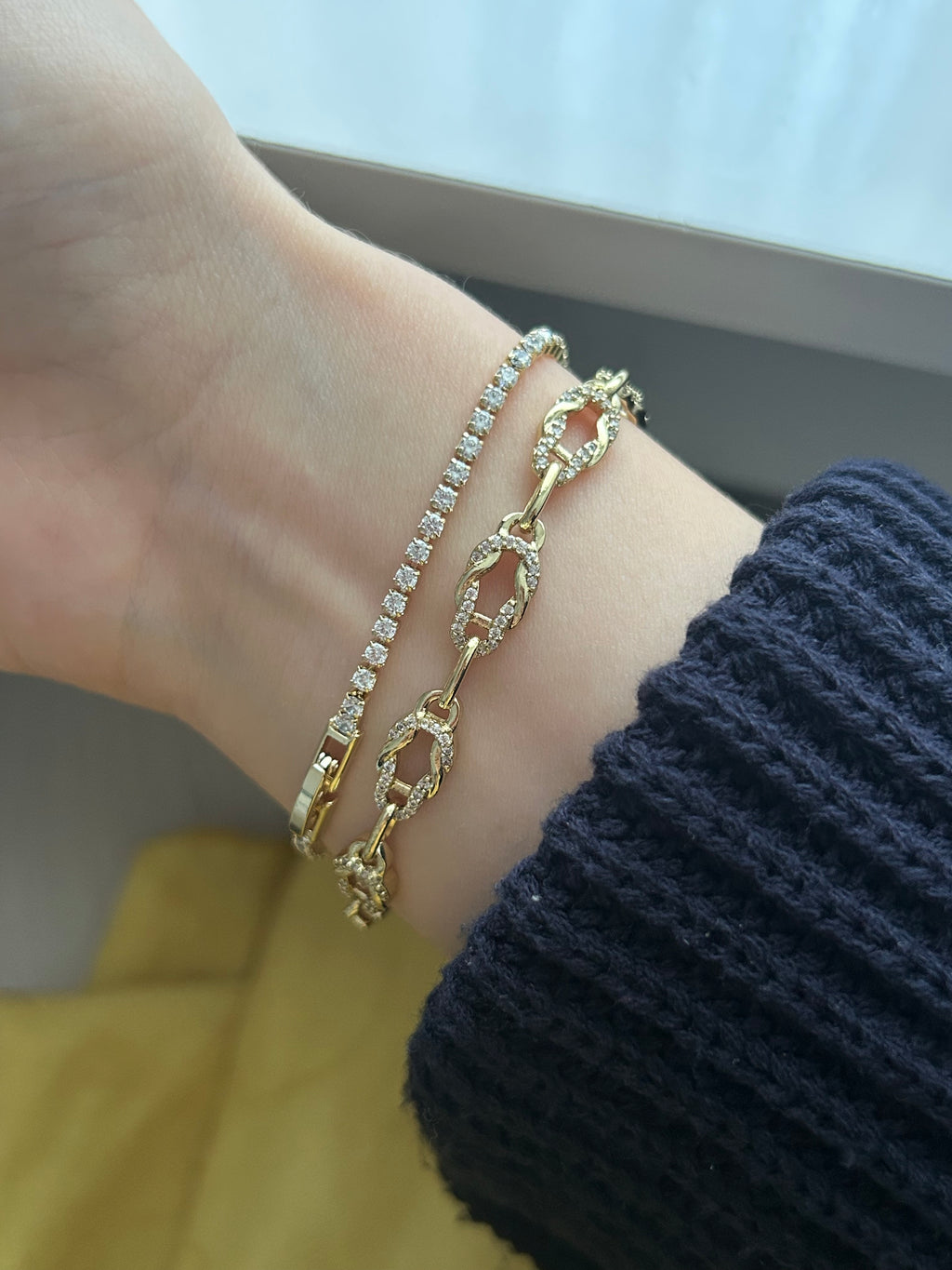 Xuping Su Yolu Bileklik (2mm)