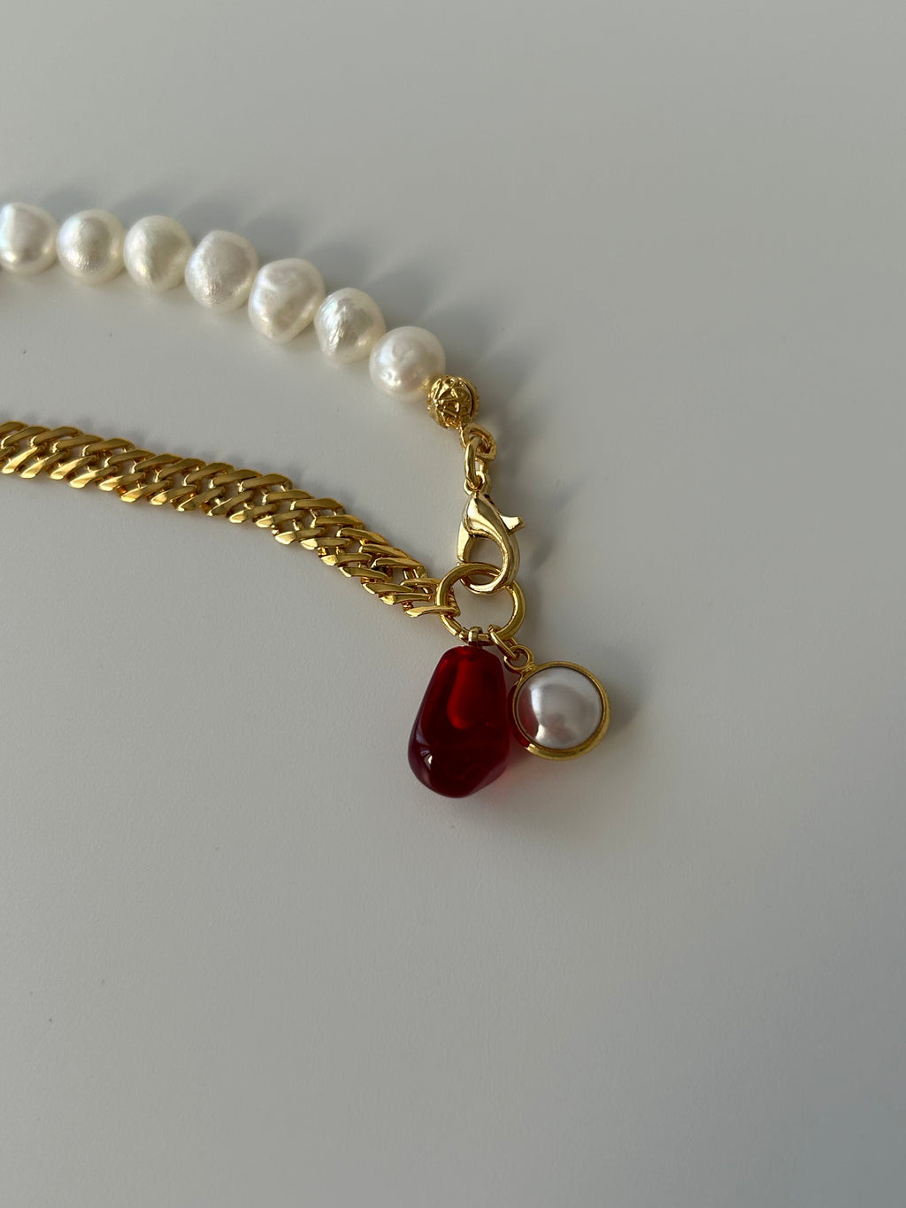 Nar Tanesi/Beyaz Cam Charm İnci/Zincir Bileklik