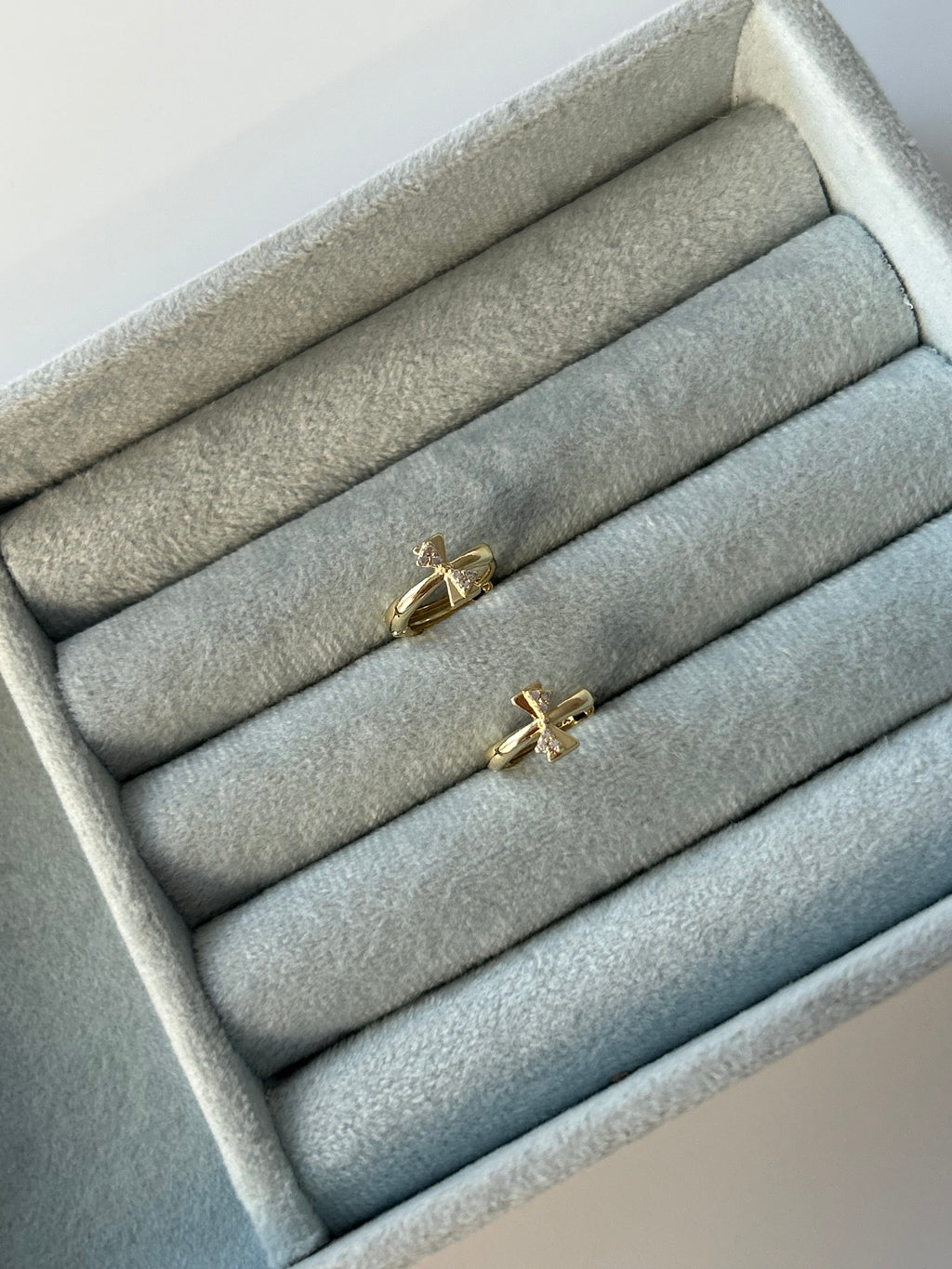 Zirkon Kurdela Küpe