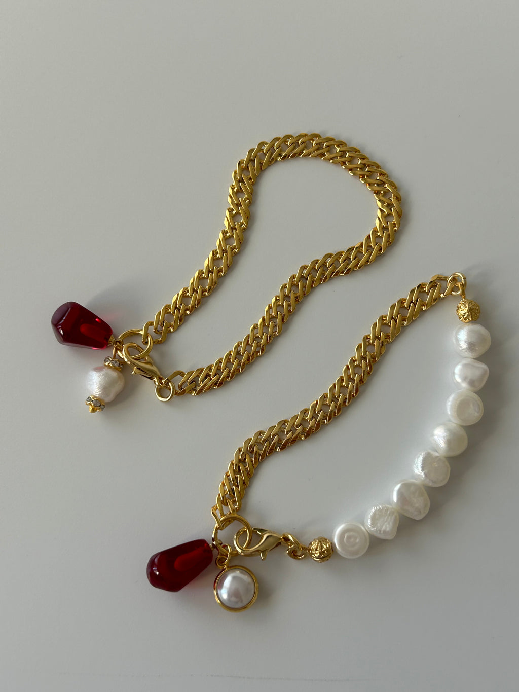 Nar Tanesi/Beyaz Cam Charm İnci/Zincir Bileklik