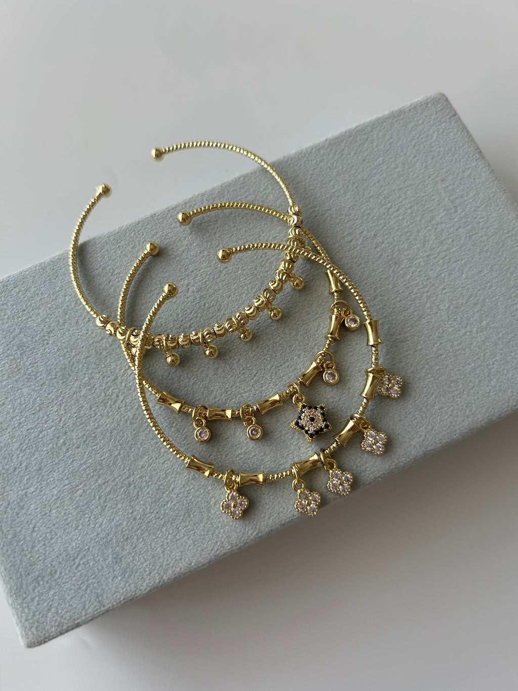 Dorika Charm Bilezik