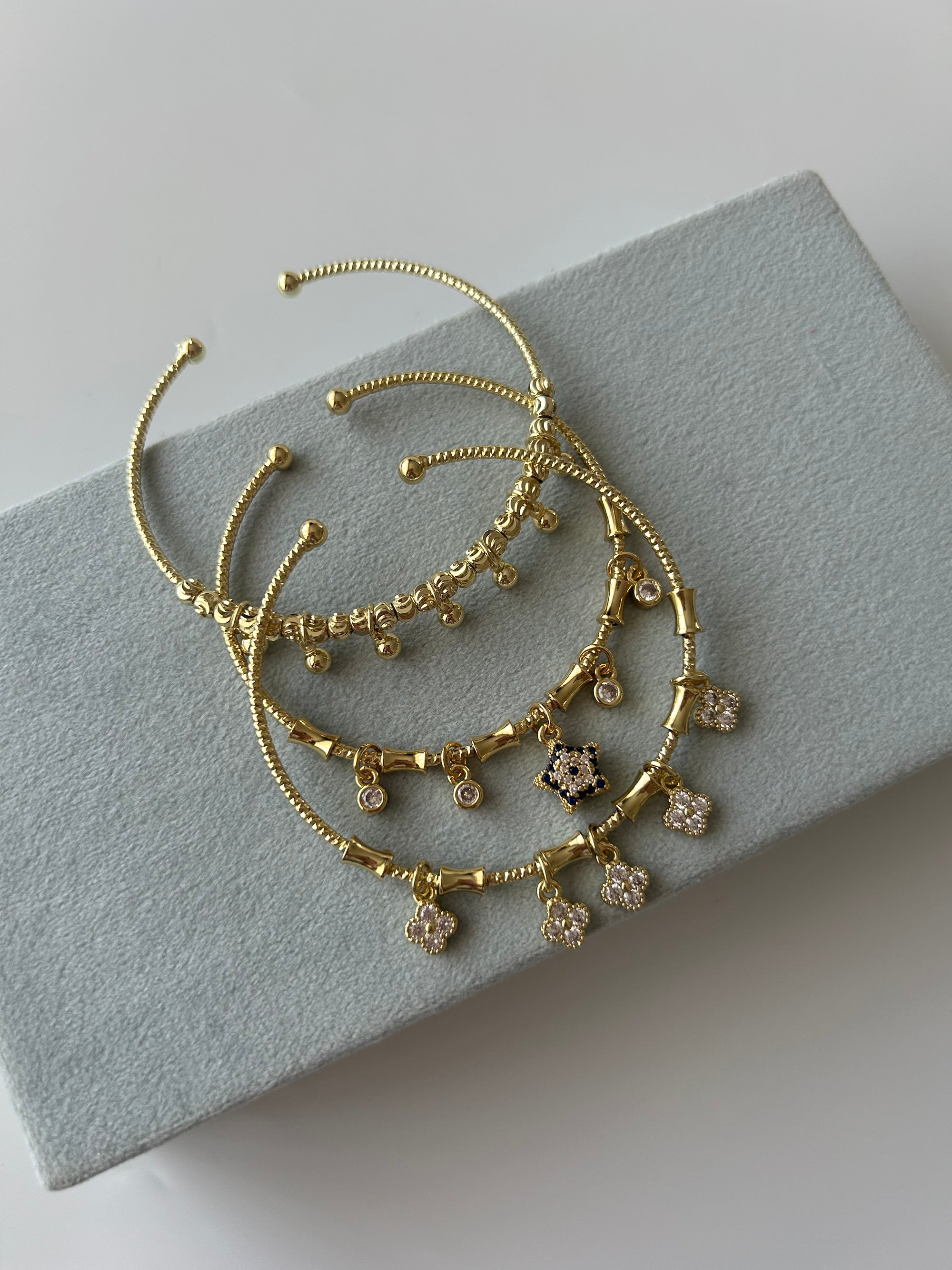 Dorika Charm Bilezik