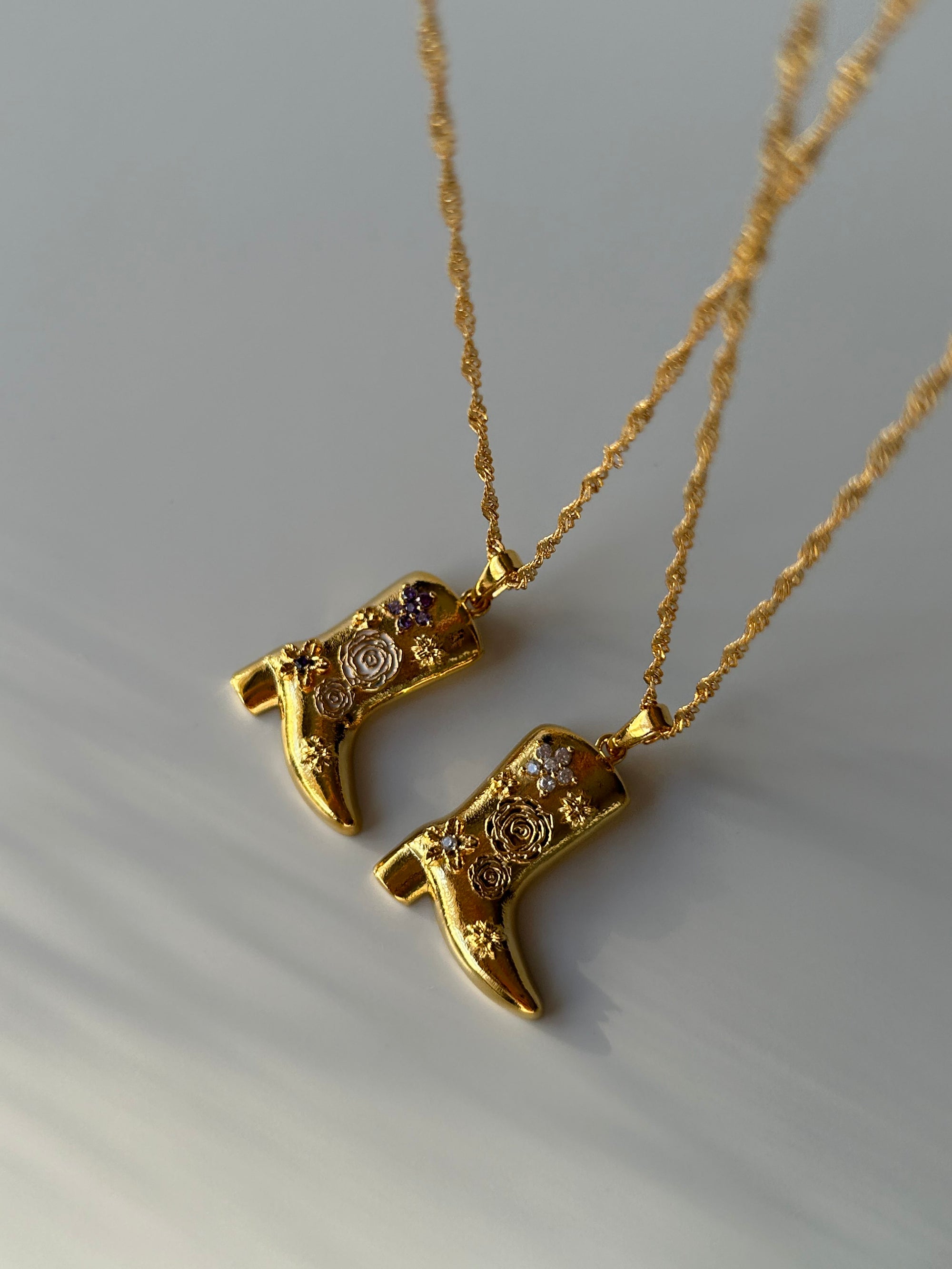 Çizme Charm Kolye
