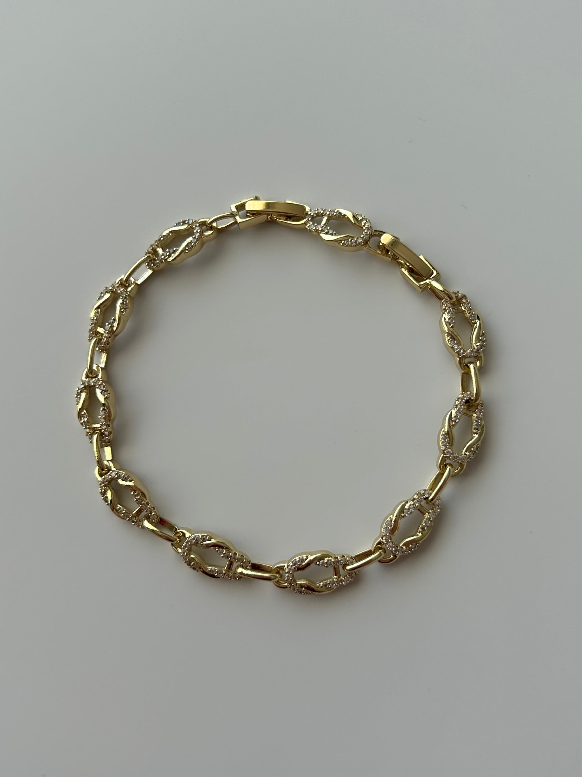 Xuping Düğüm Bileklik