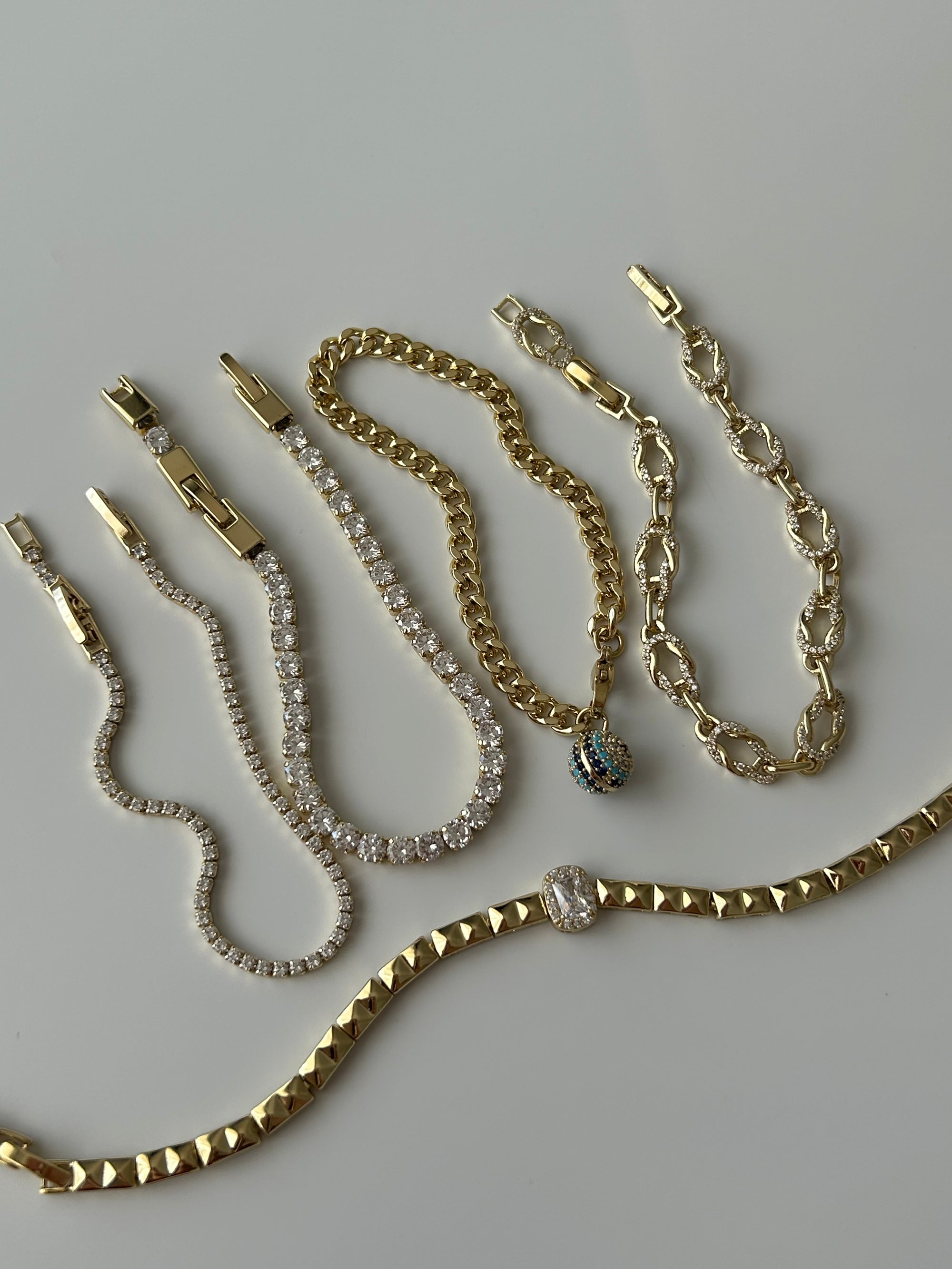 Xuping Baget Taş Bileklik