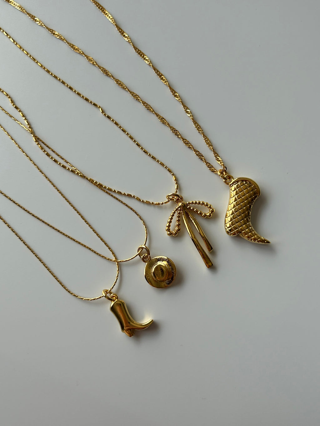 Şapka Charm Kolye