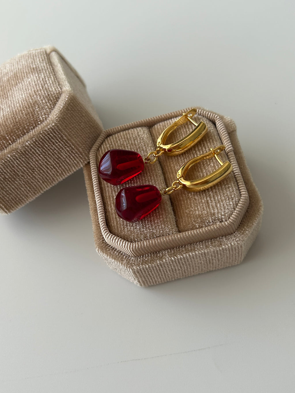 Nar Tanesi Vintage Küpe