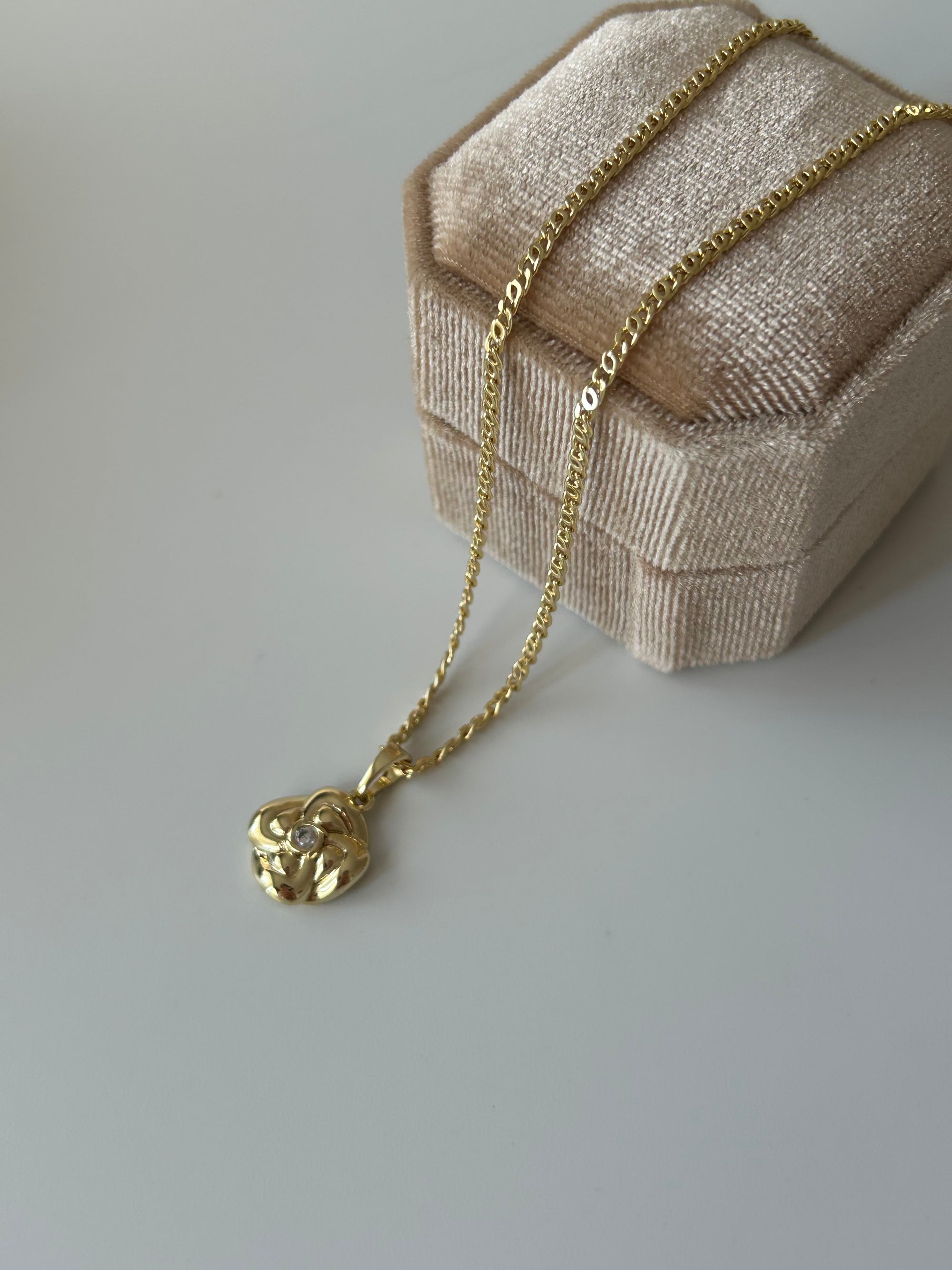 Xuping Minimal Vintage Zincir Kolye