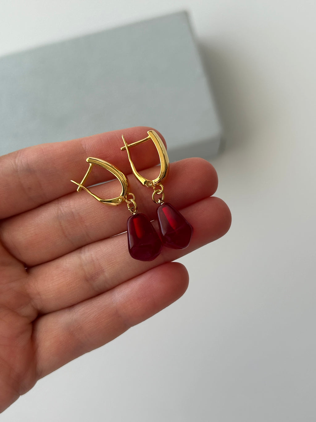 Nar Tanesi Vintage Küpe