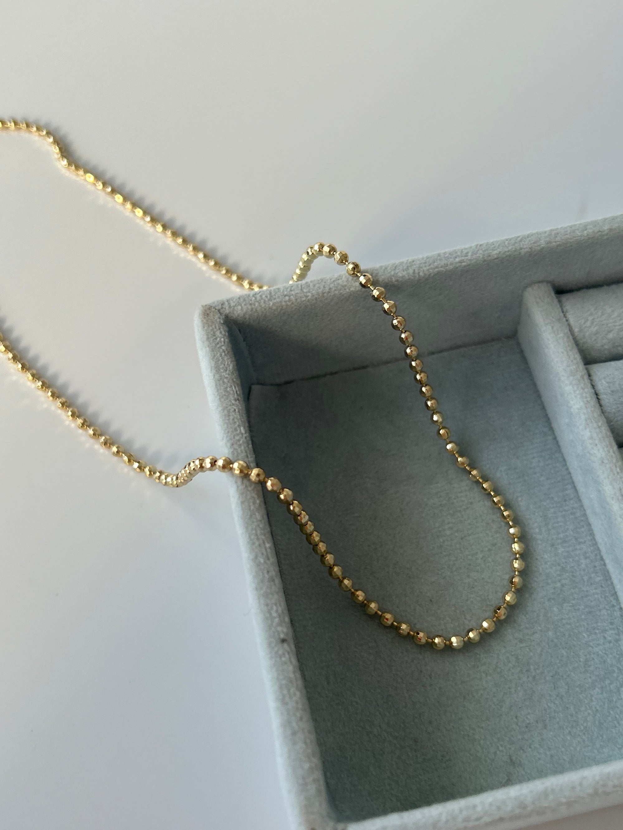 Xuping Minimal Dorika Zincir Kolye