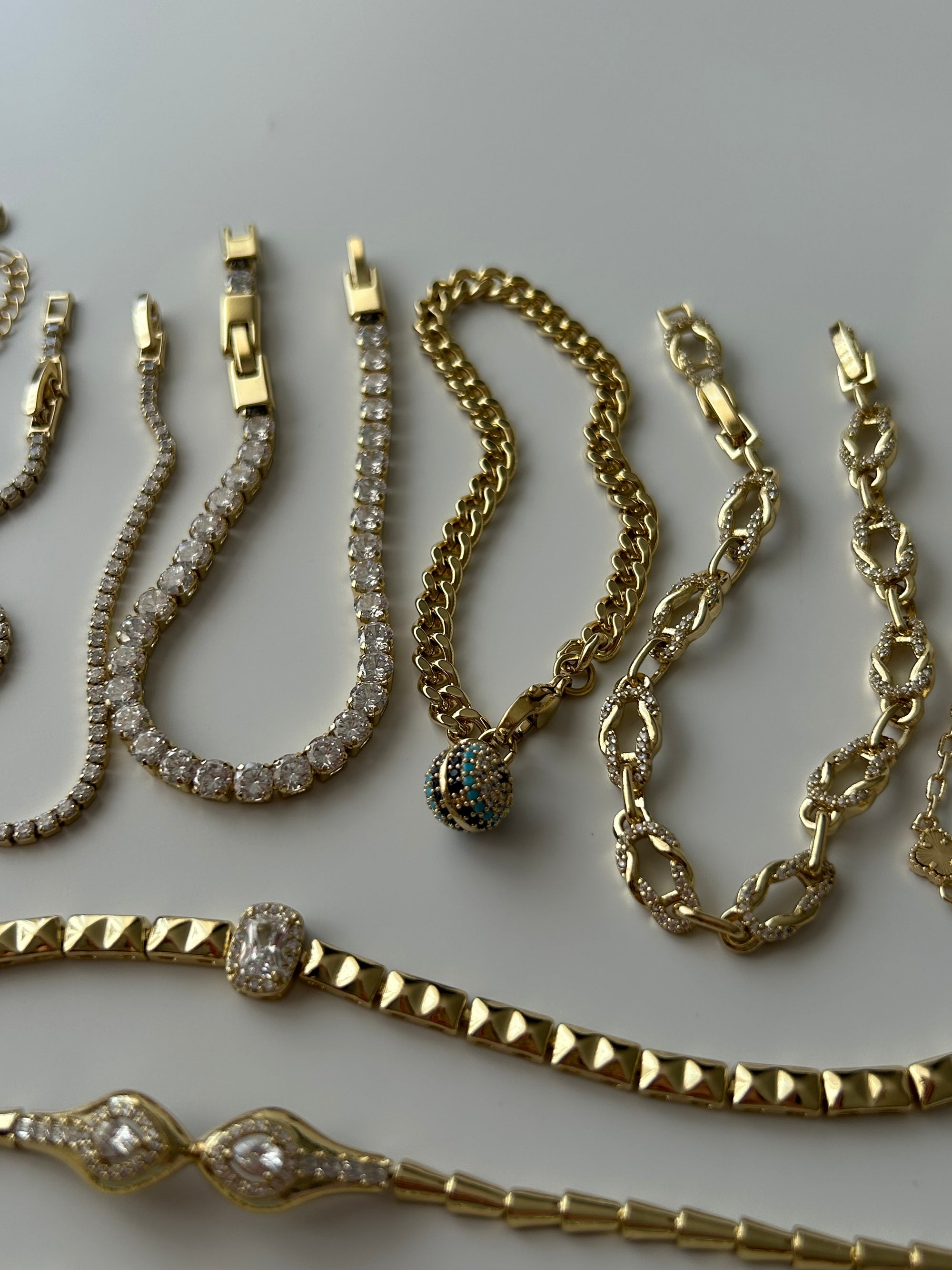 Xuping Düğüm Bileklik