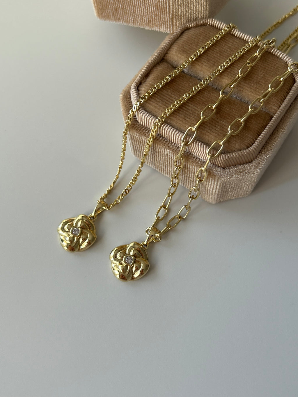 Xuping Minimal Sıralı Zincir Kolye