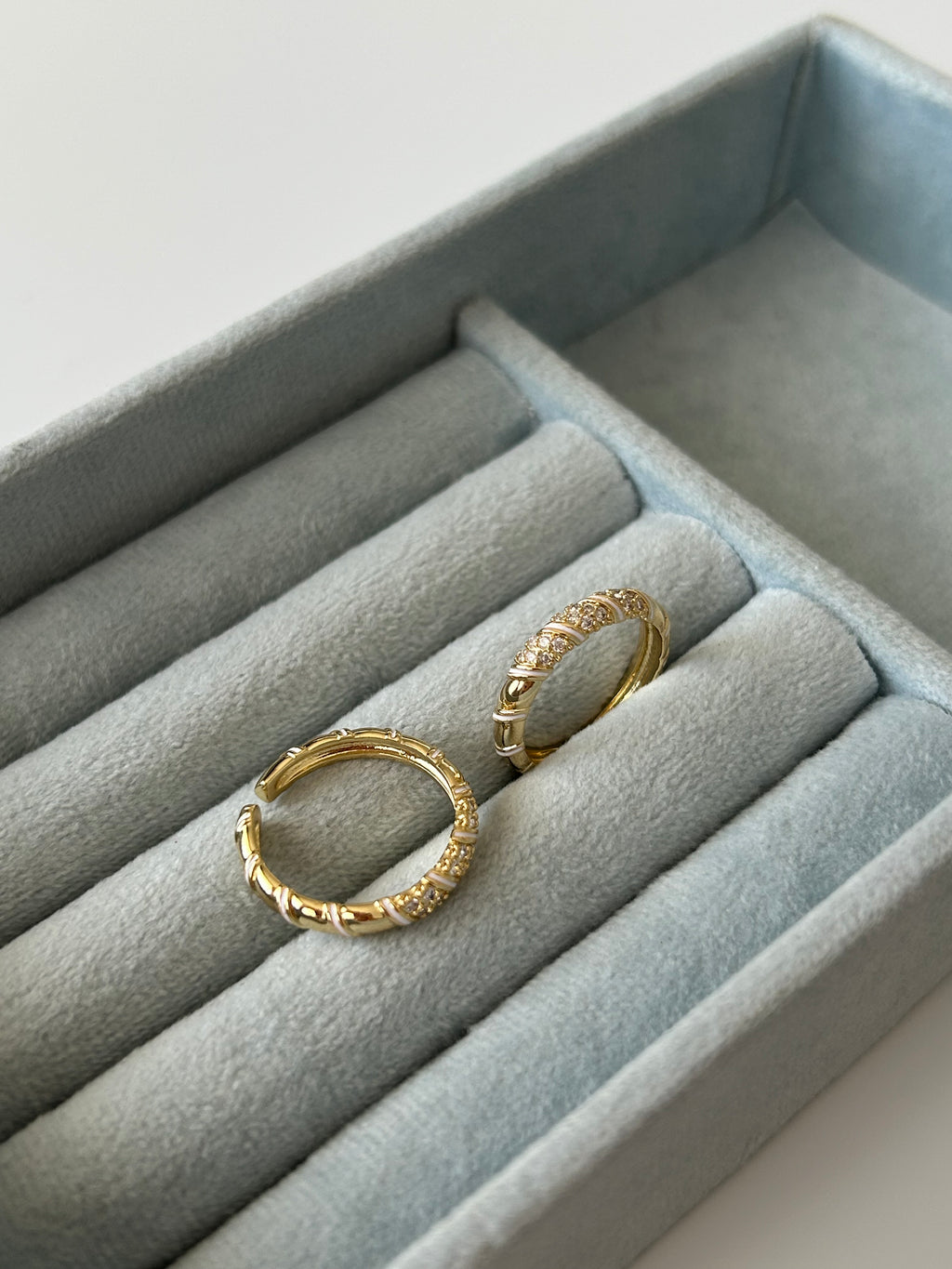 Beyaz Mineli/Zirkon Taş Yüzük