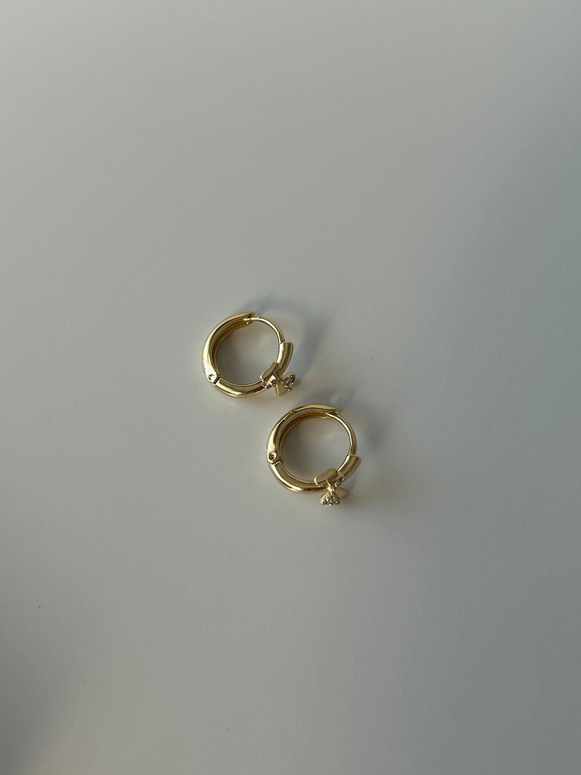 Zirkon Kurdela Küpe