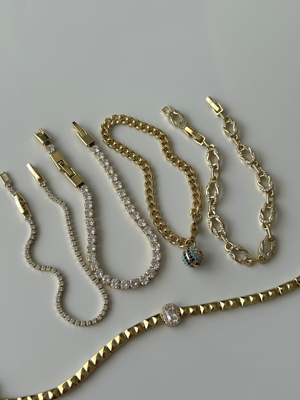 Xuping Su Yolu Bileklik (2mm)