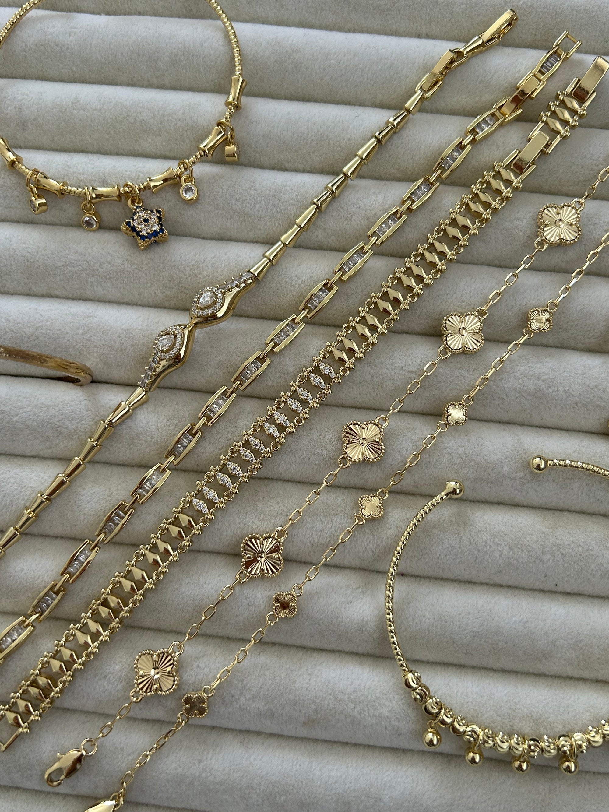 Xuping Sıralı Zirkon Taş Bileklik