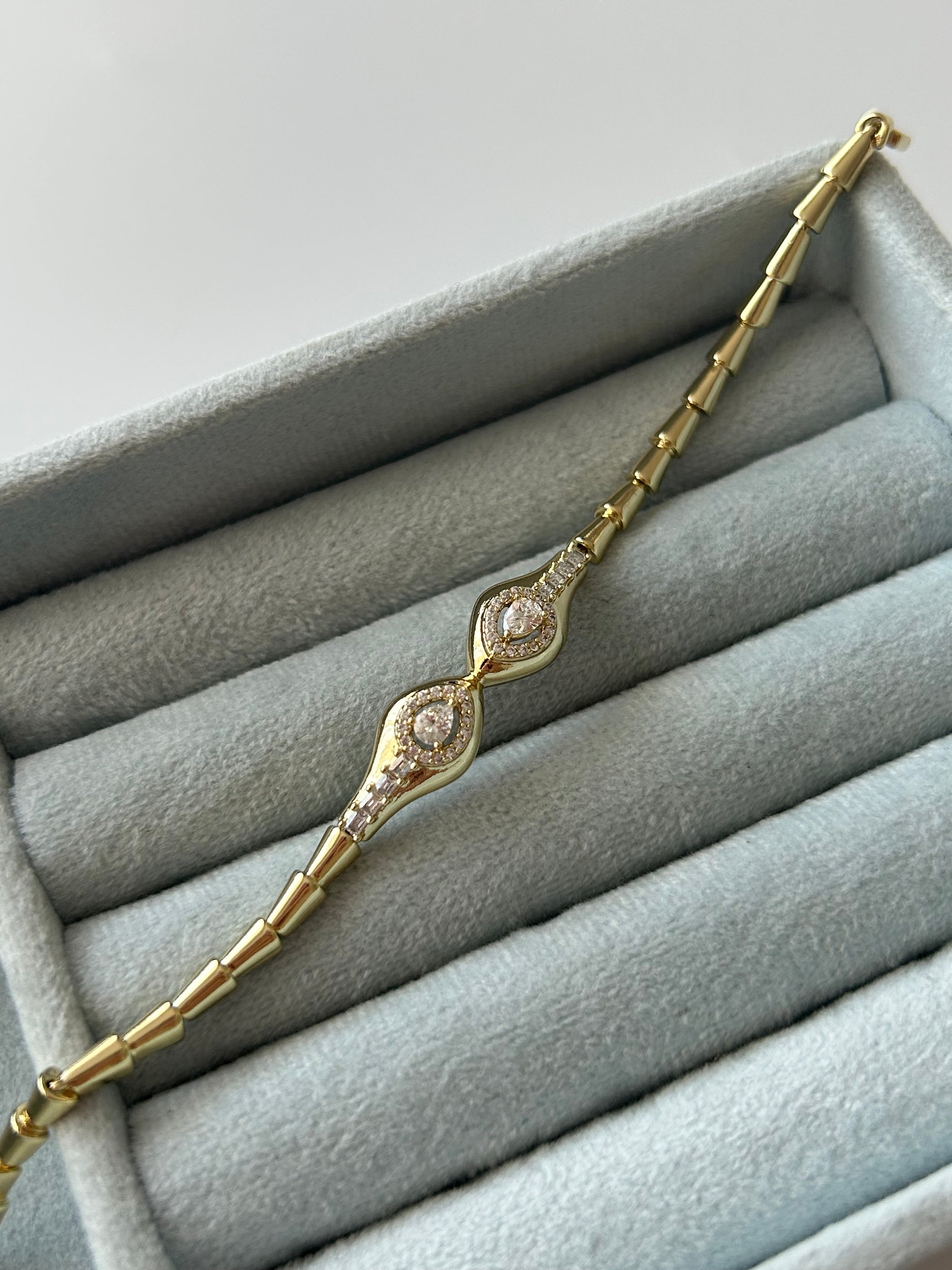 Xuping Zirkon Taş Yılan Bileklik