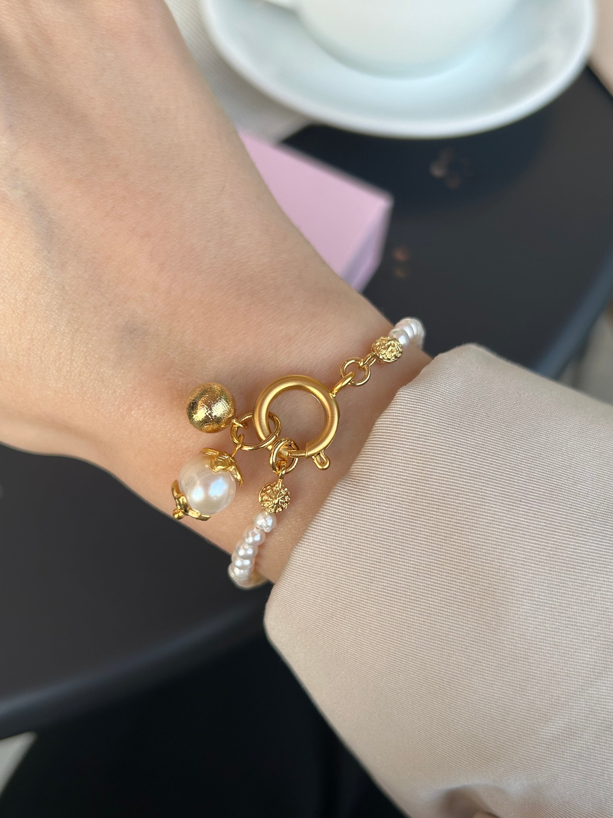 Şakayık İnci/Antik Dorika Charm İnci Bileklik