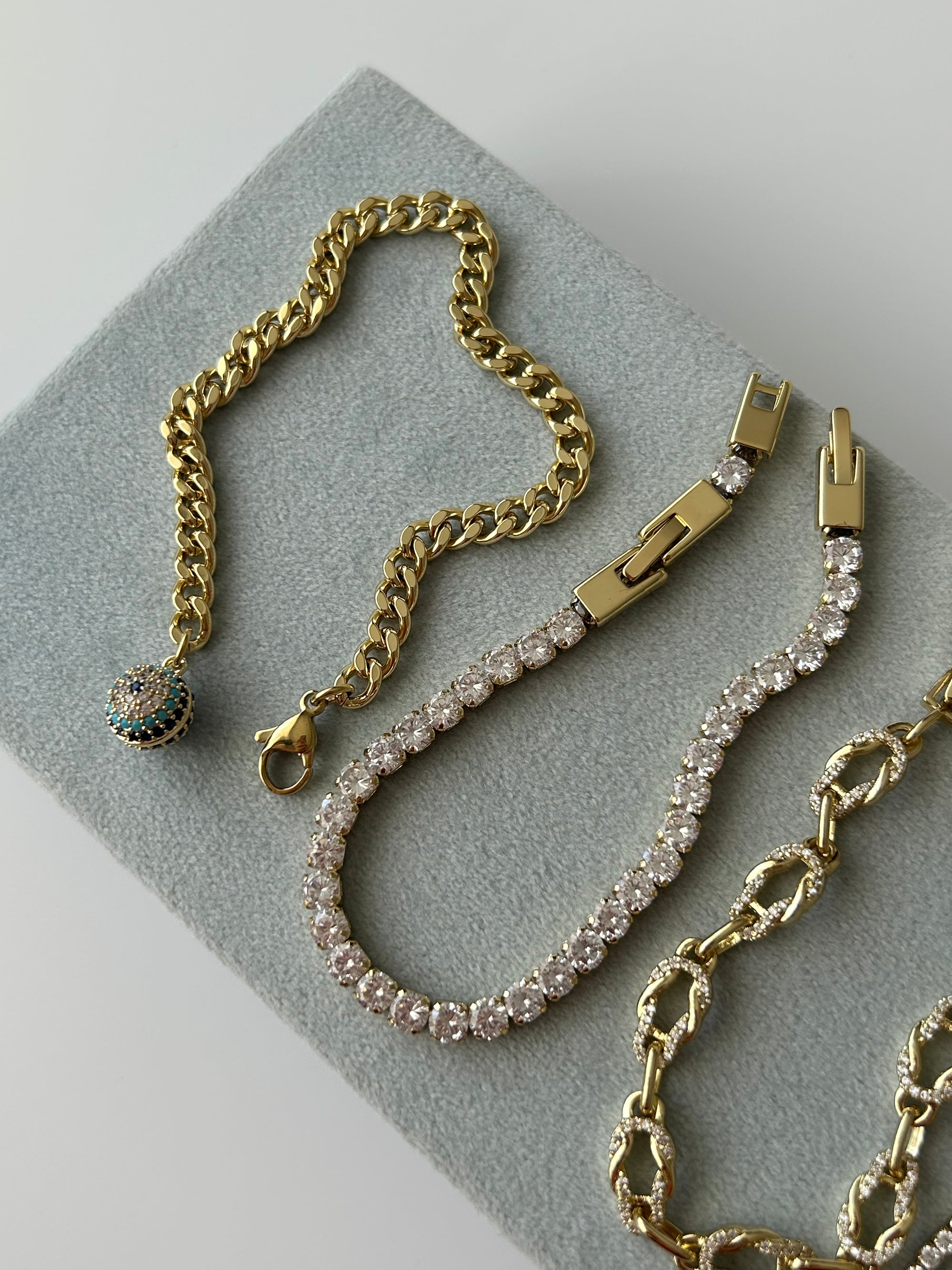 Xuping Su Yolu Bileklik (5mm)