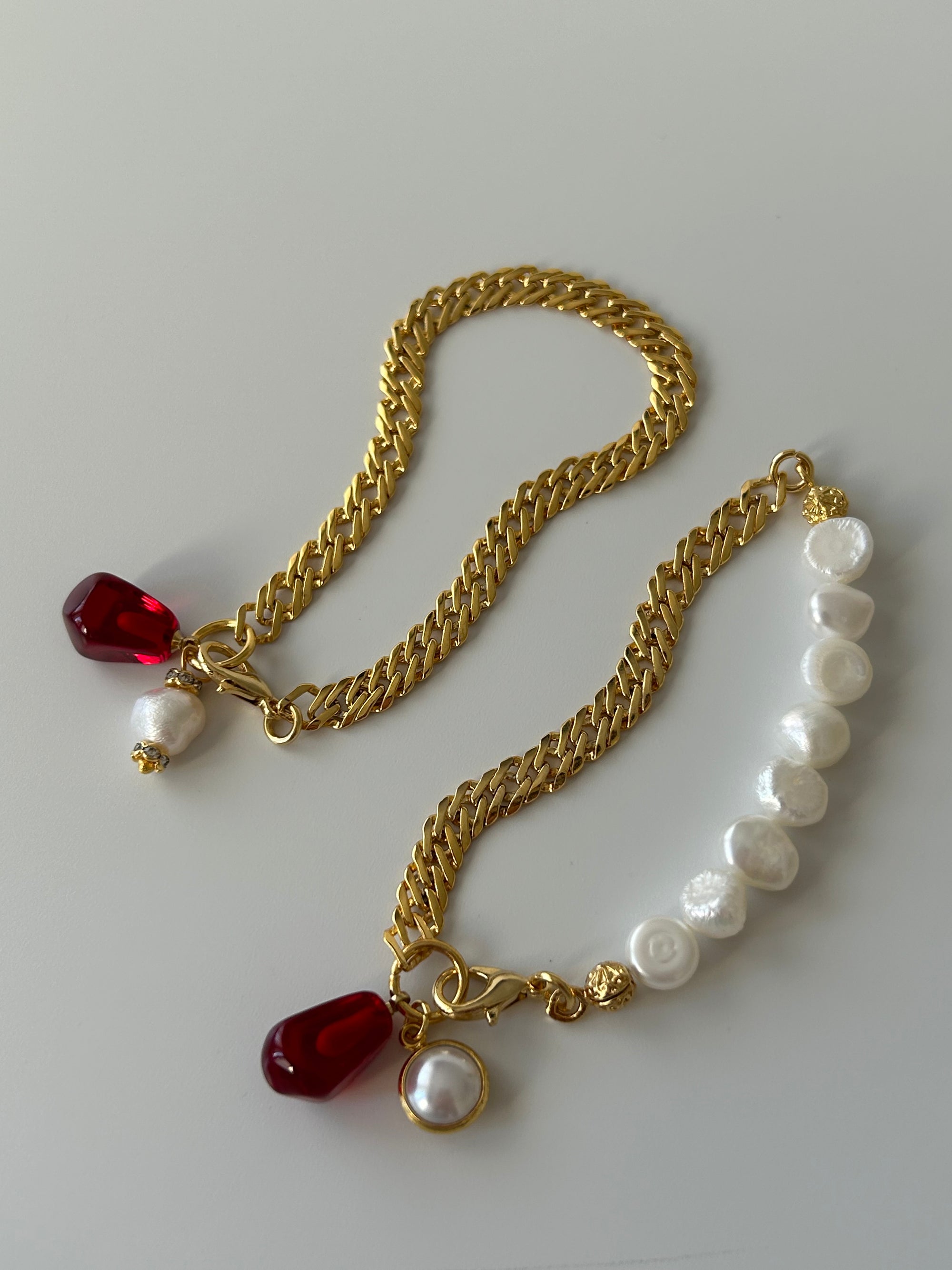 Nar Tanesi/İnci Charm Zincir Bileklik