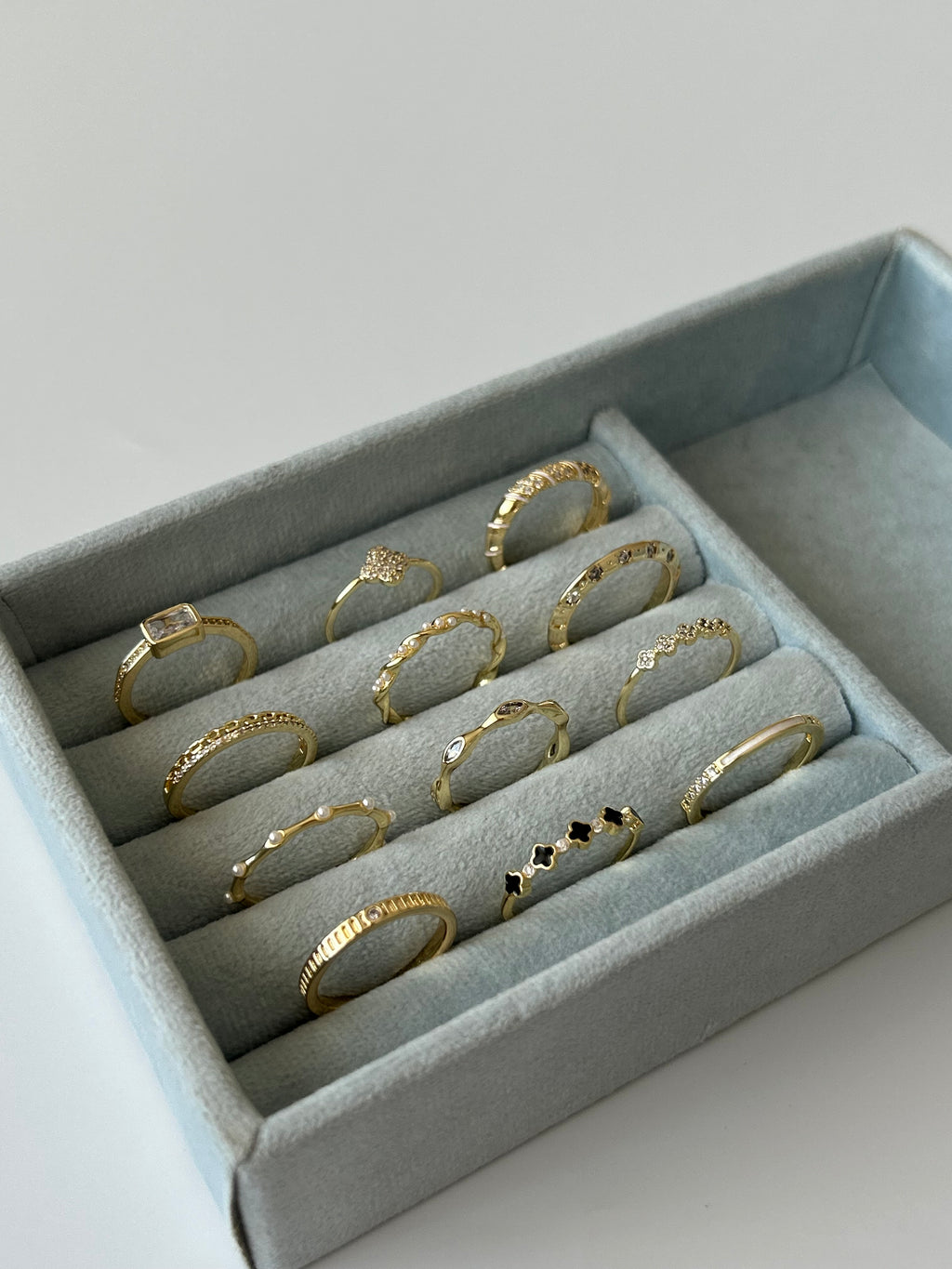 Minimal Baget Taş Yüzük