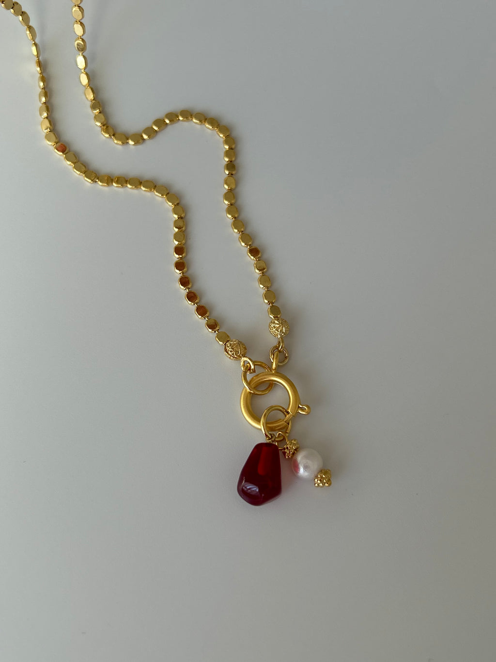 Nar Tanesi/İnci Charm Kolye