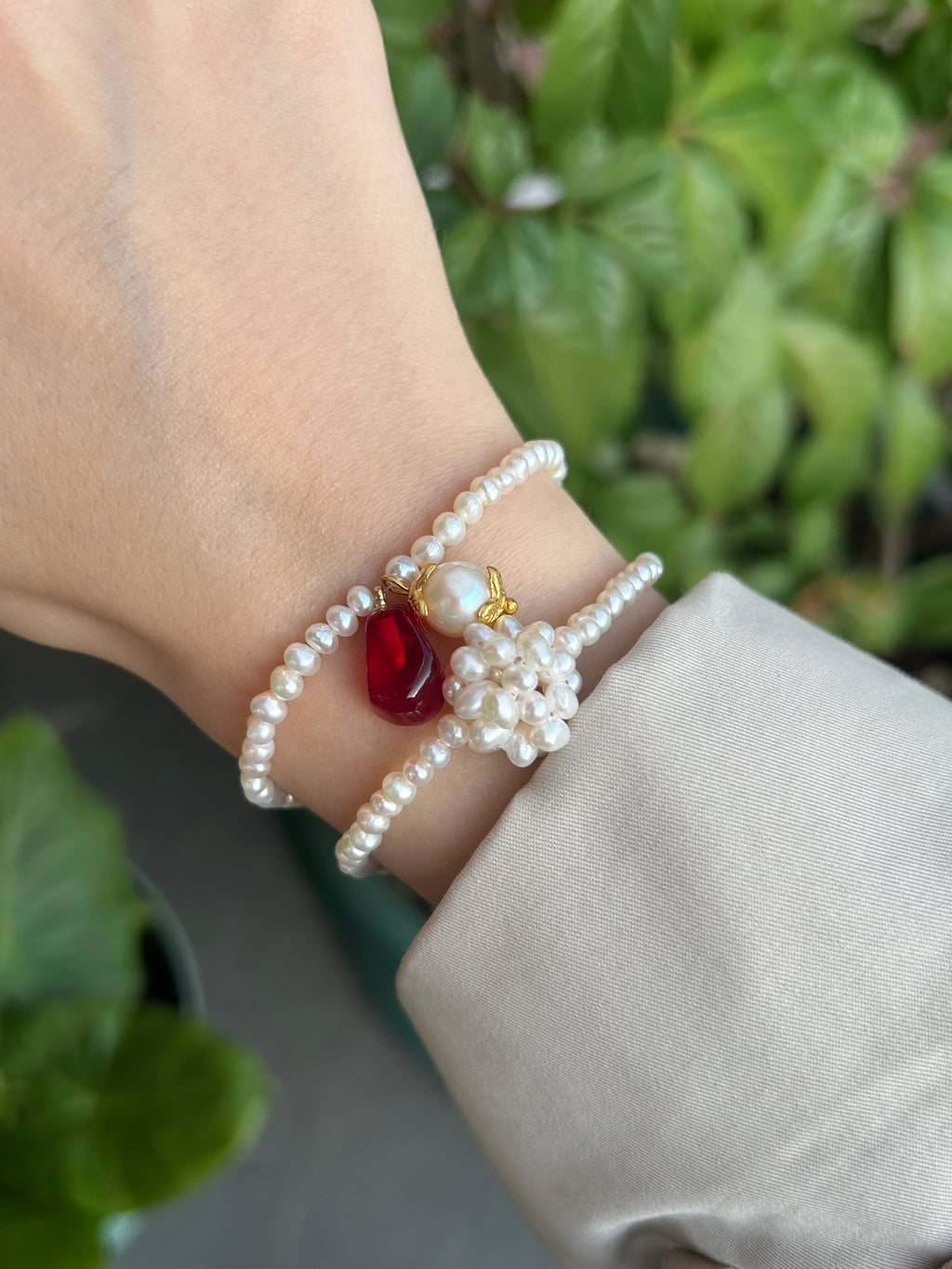 Şakayık İnci/Nar Tanesi Charm İnci Bileklik