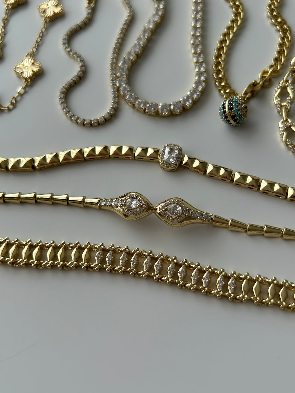 Xuping Baget Taş Bileklik