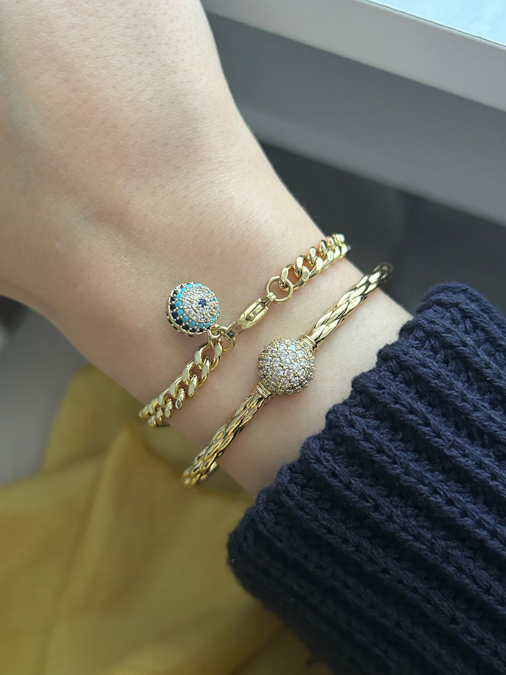 Xuping Taşlı Dorika Bilezik