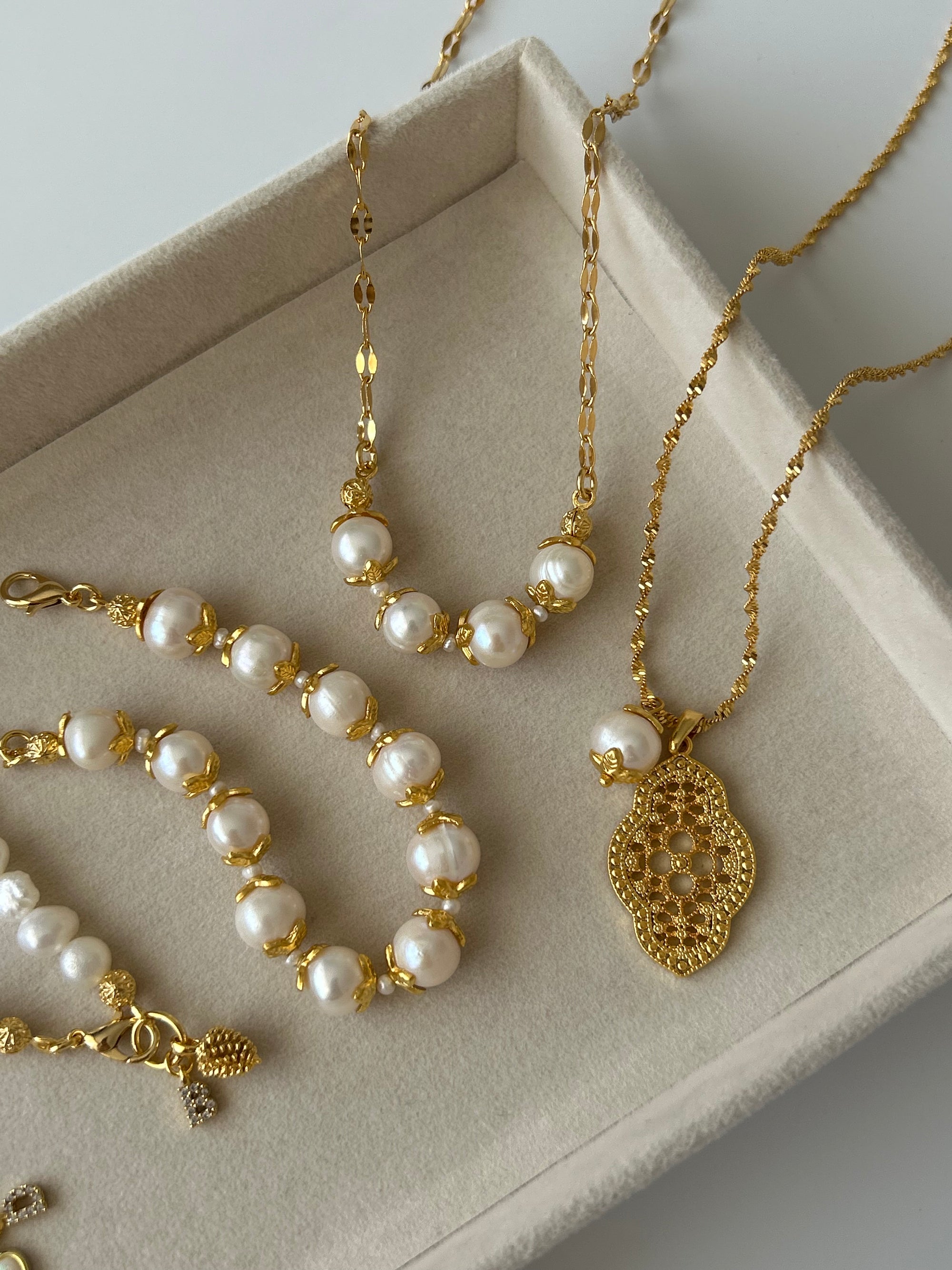Vintage Firuze/İnci Charm Kolye