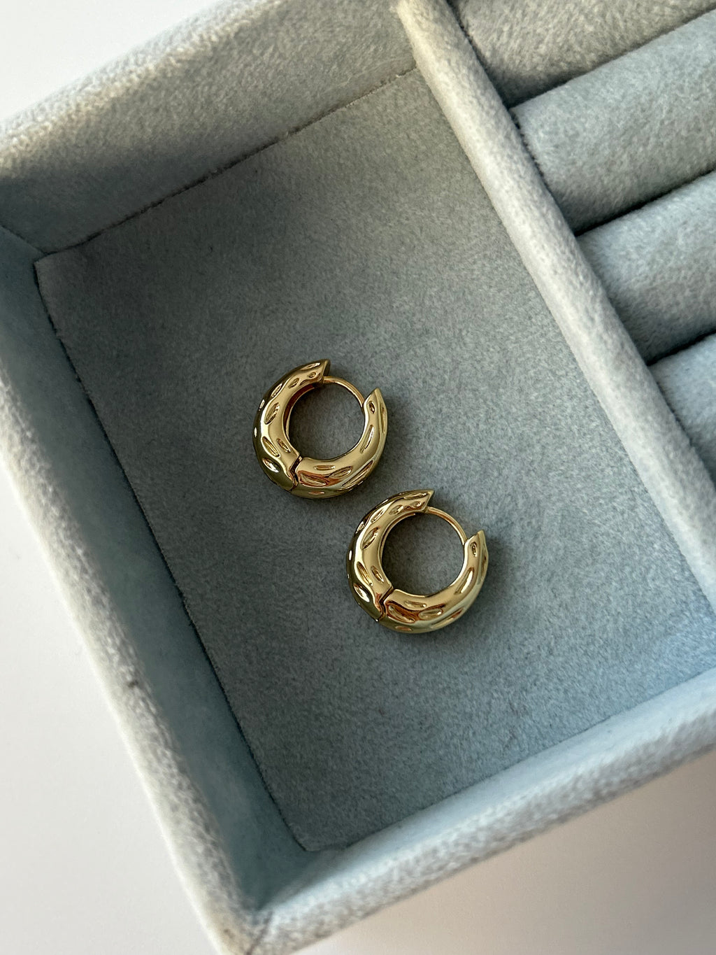 Xuping Desenli Küpe