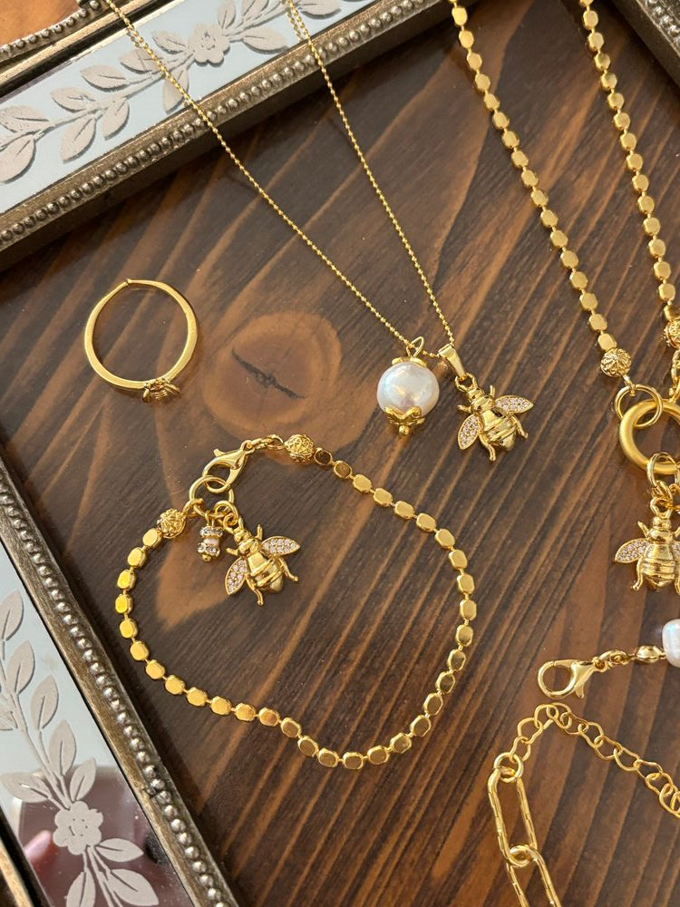 Zirkon Arı/Kum İnci Charm Bileklik