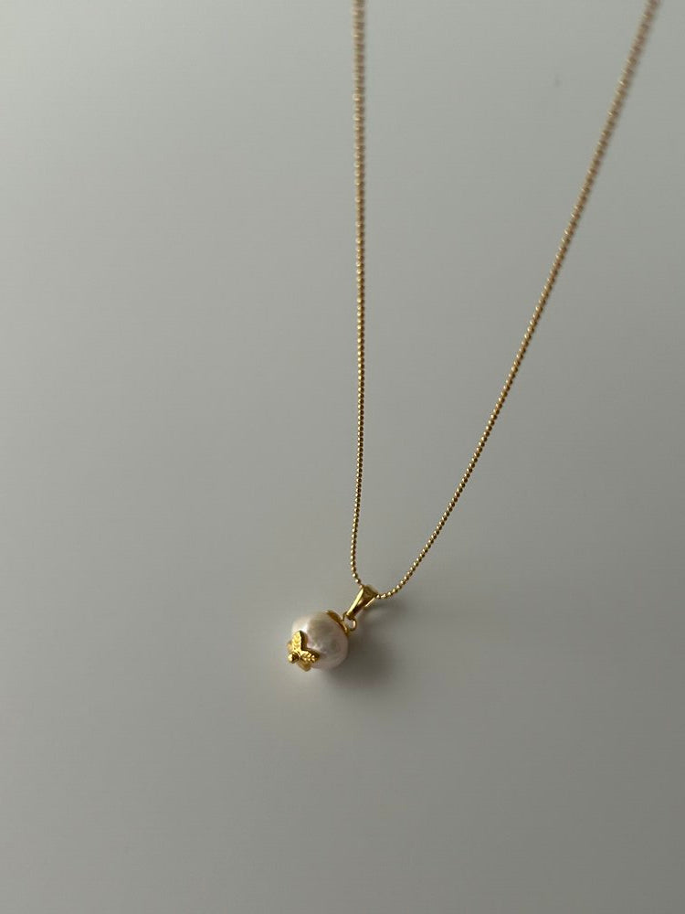 Şakayık İnci Charm Kolye