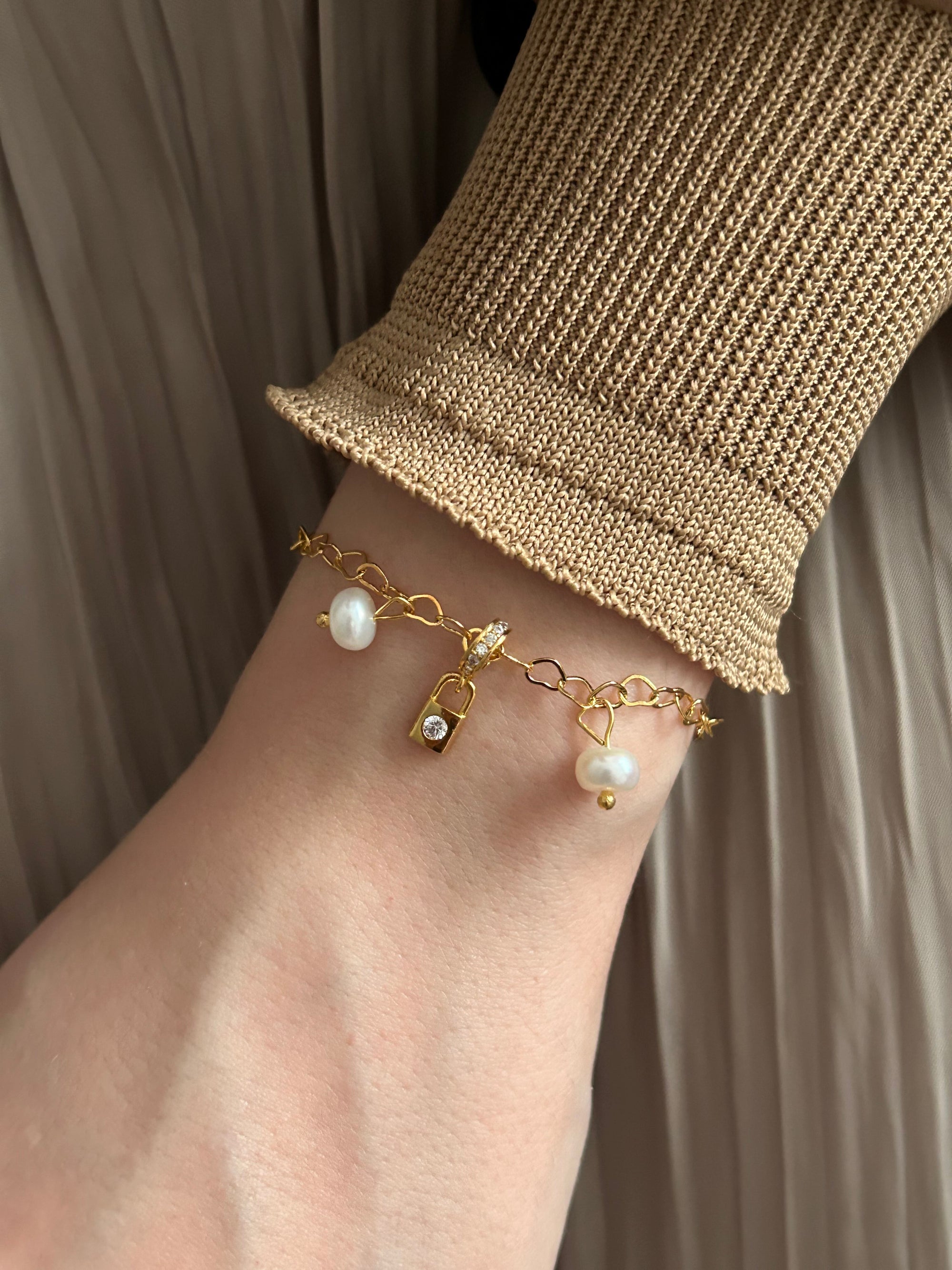 Zirkon Kilit/İnci Charm Kalp Zincir Bileklik