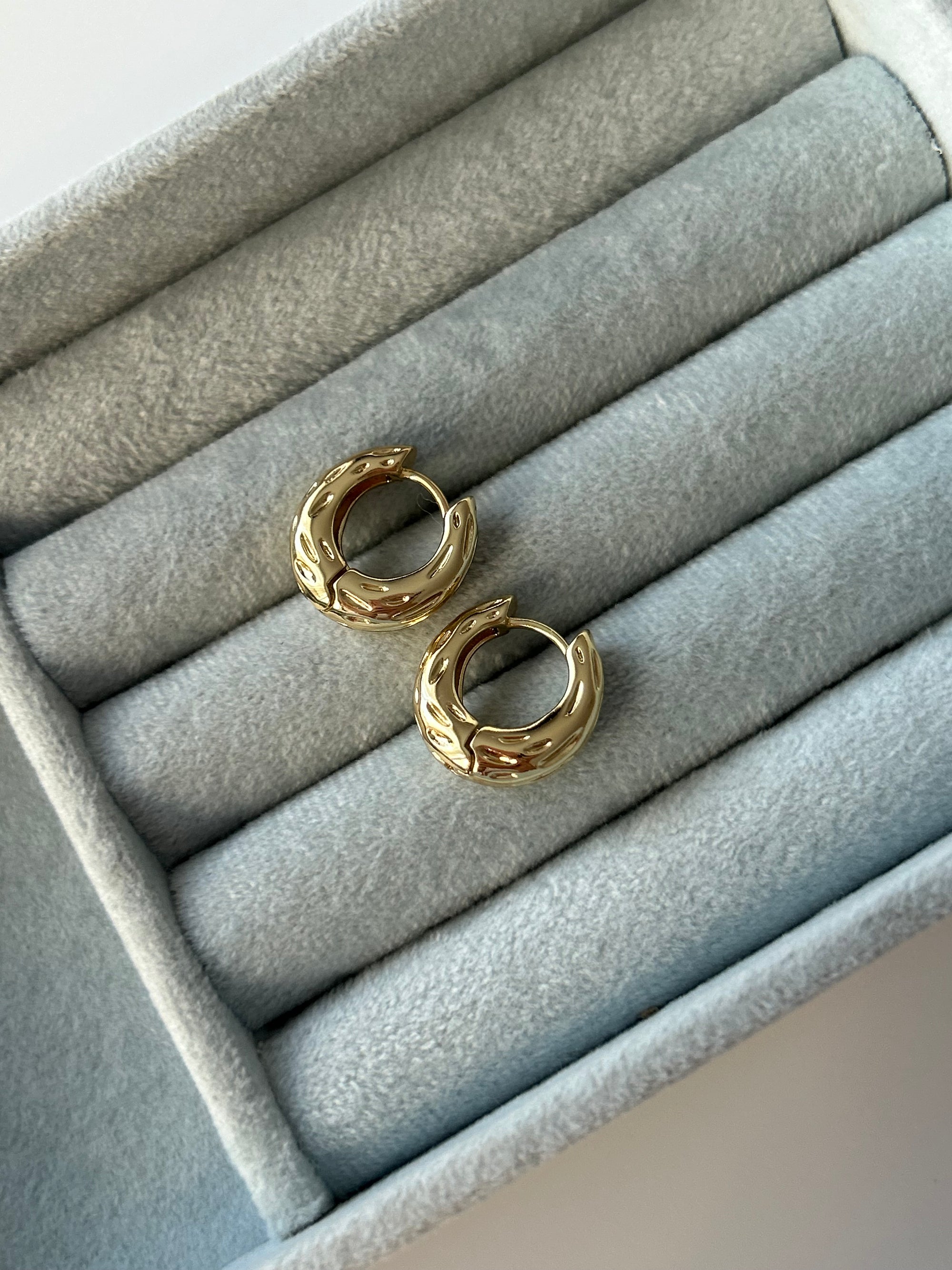 Xuping Desenli Küpe